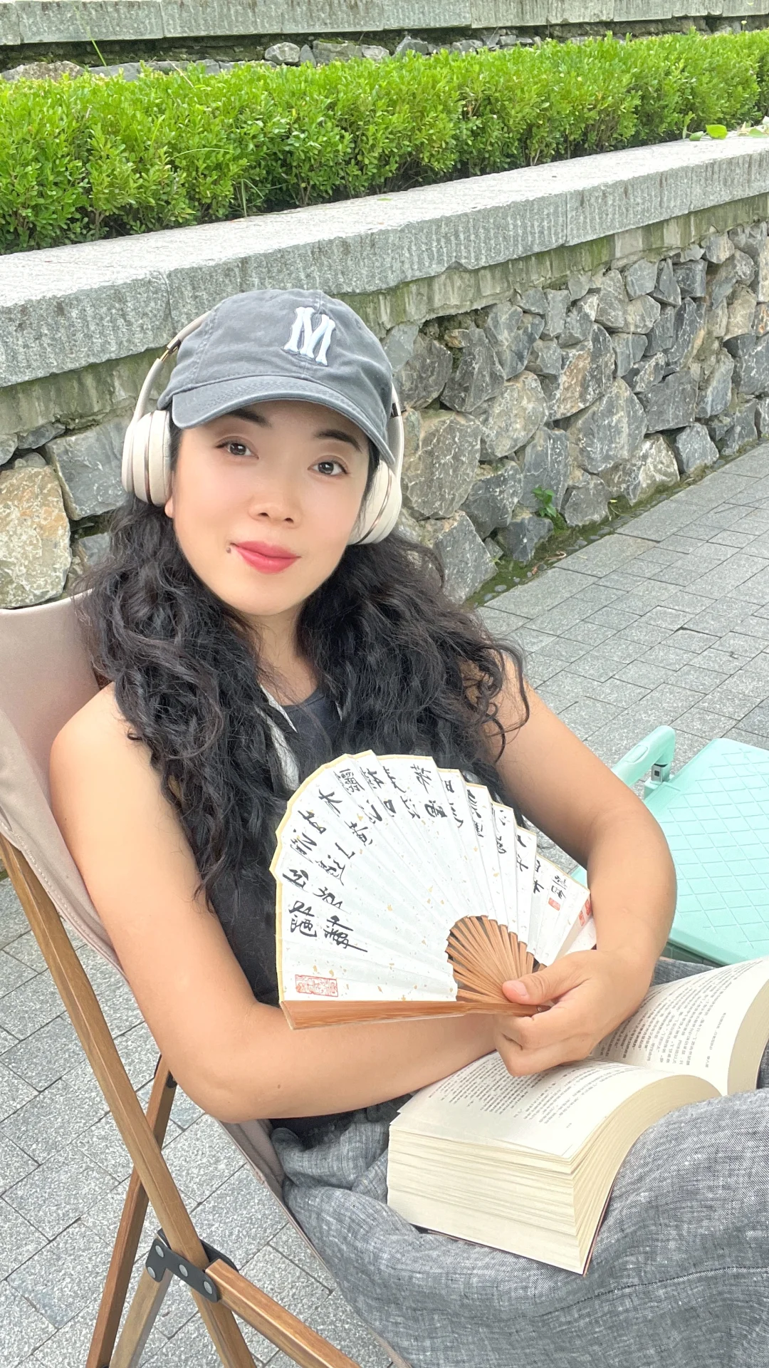 公园读书很治愈哦