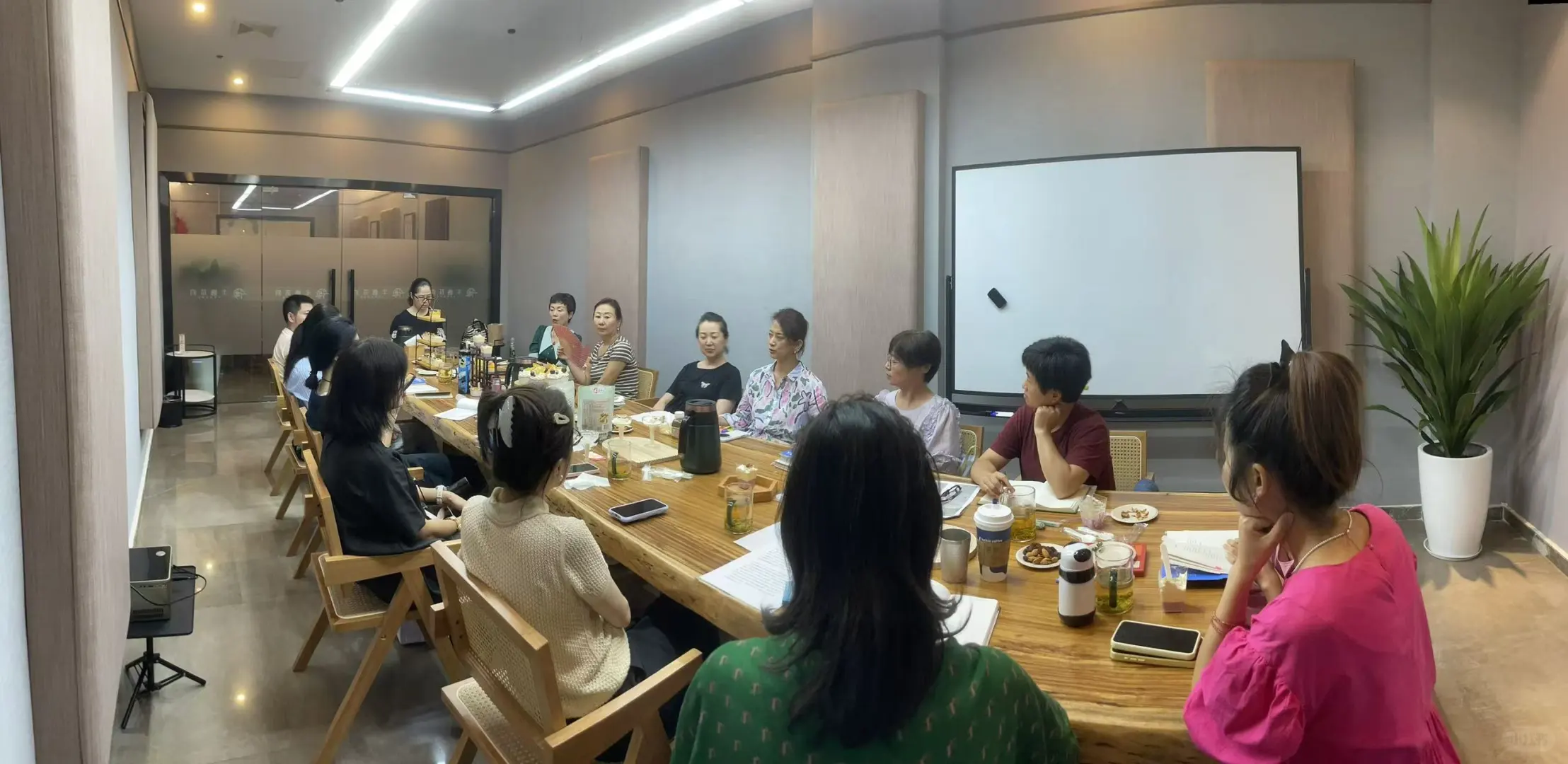 热爱，共同热爱一起成长，成都线下读书会