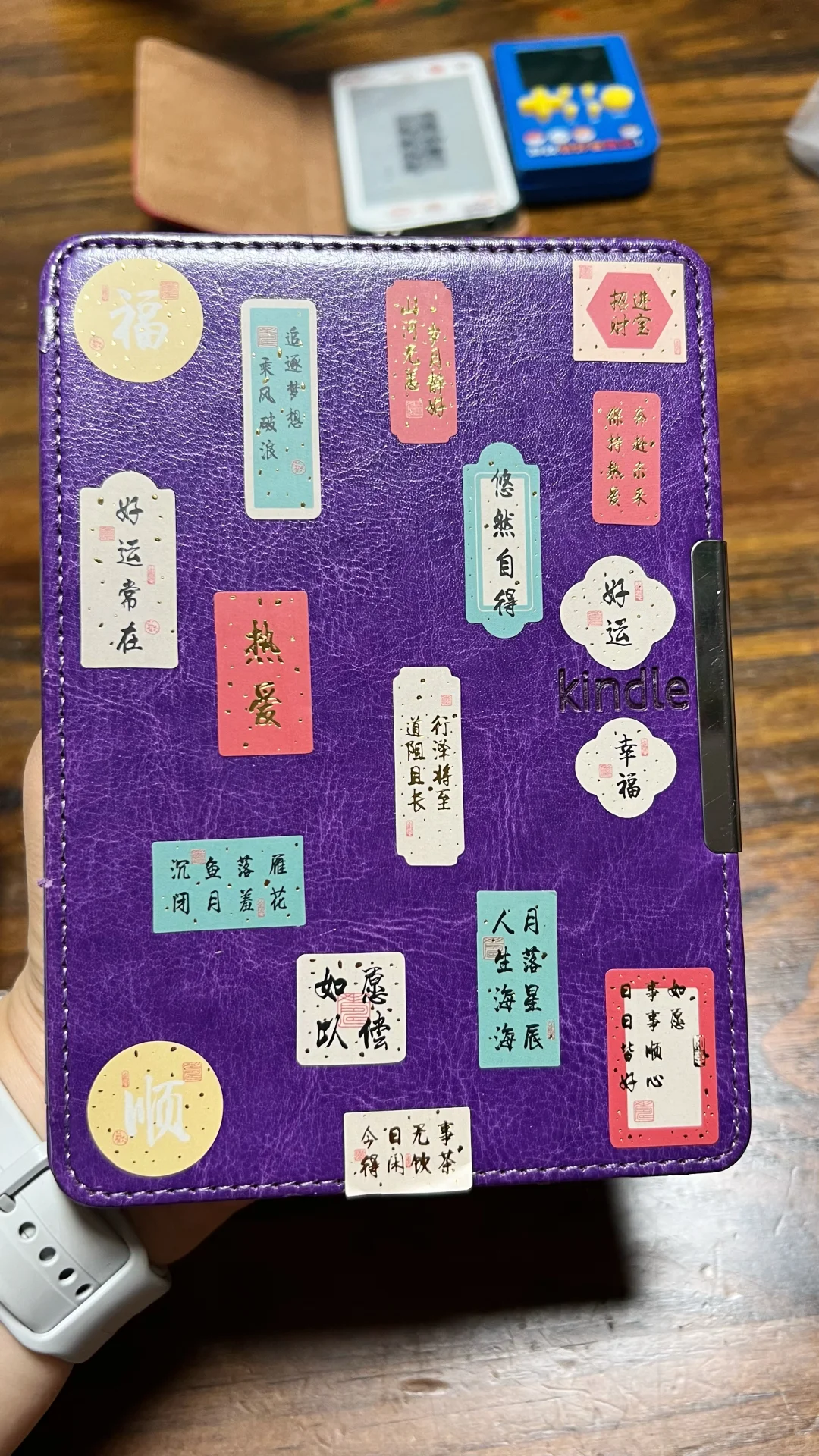 给我的阅读器们充电🔋