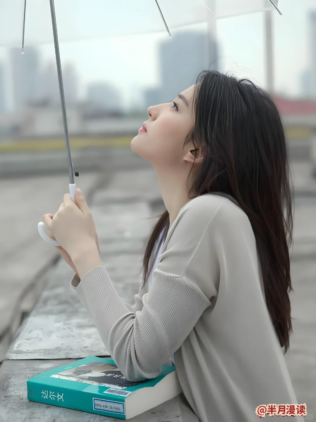 ✨刘亦菲究竟读了多少书？她的读书清单一览