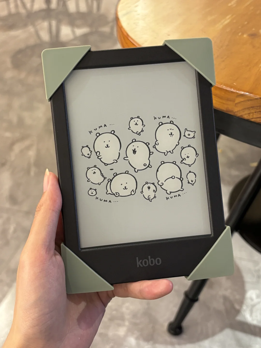 又在捣鼓电子阅读器壁纸了！！