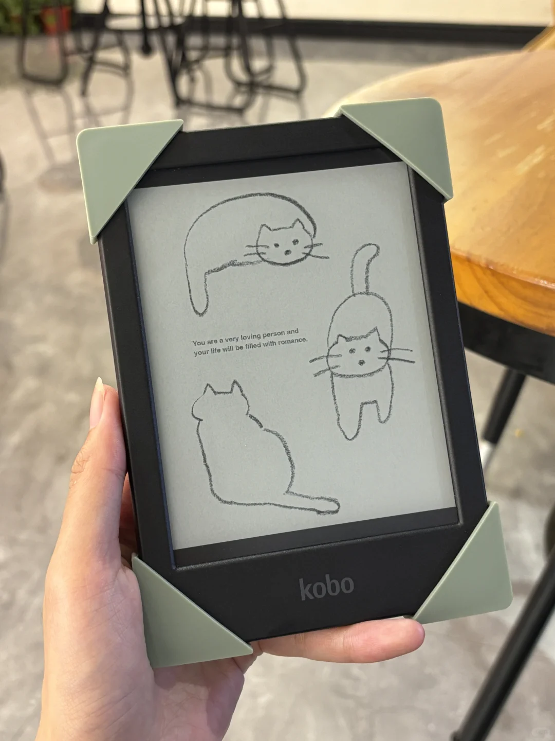 又在捣鼓电子阅读器壁纸了！！