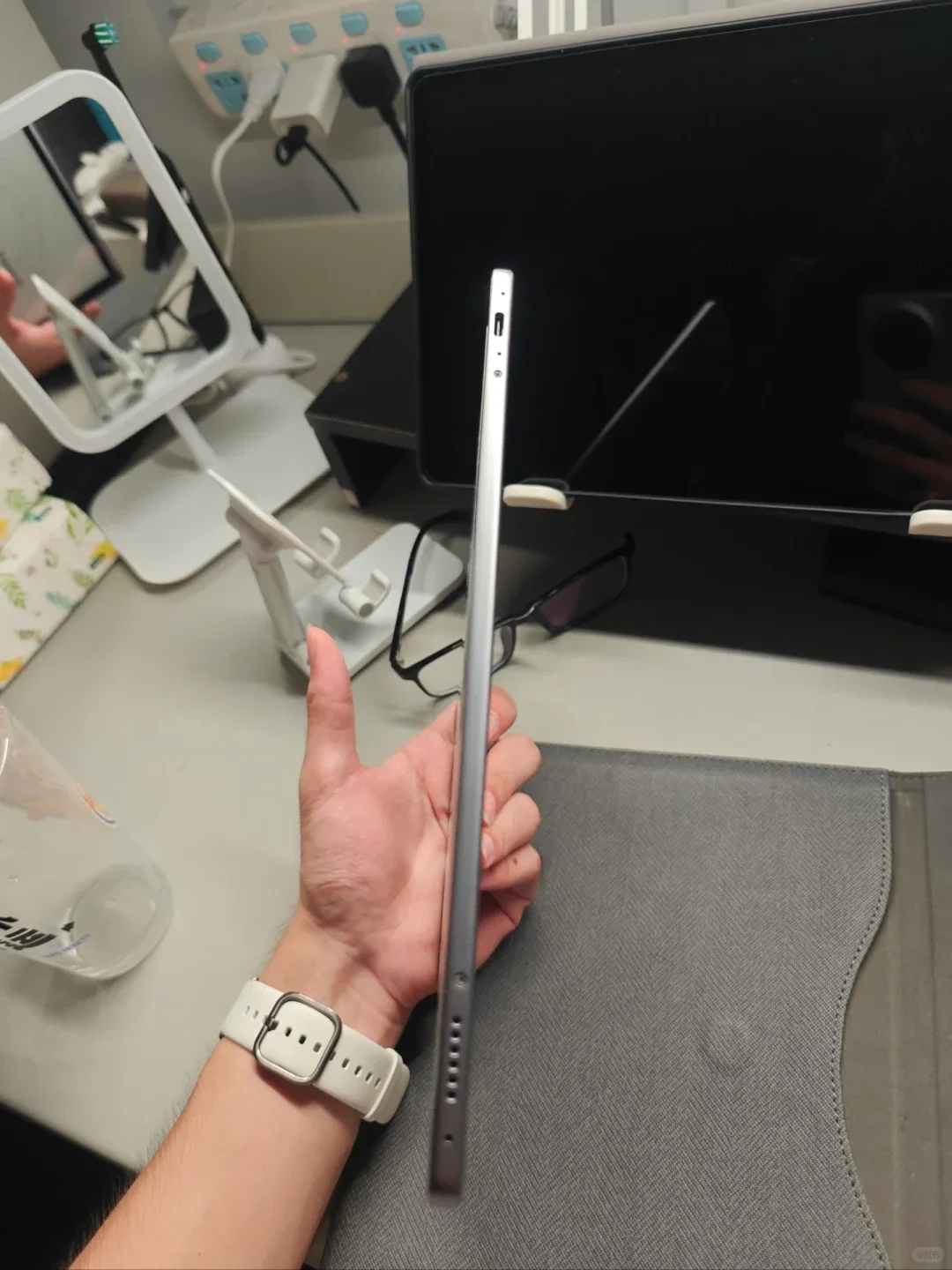 700 出自用掌阅 smart2 10.3 英寸大屏