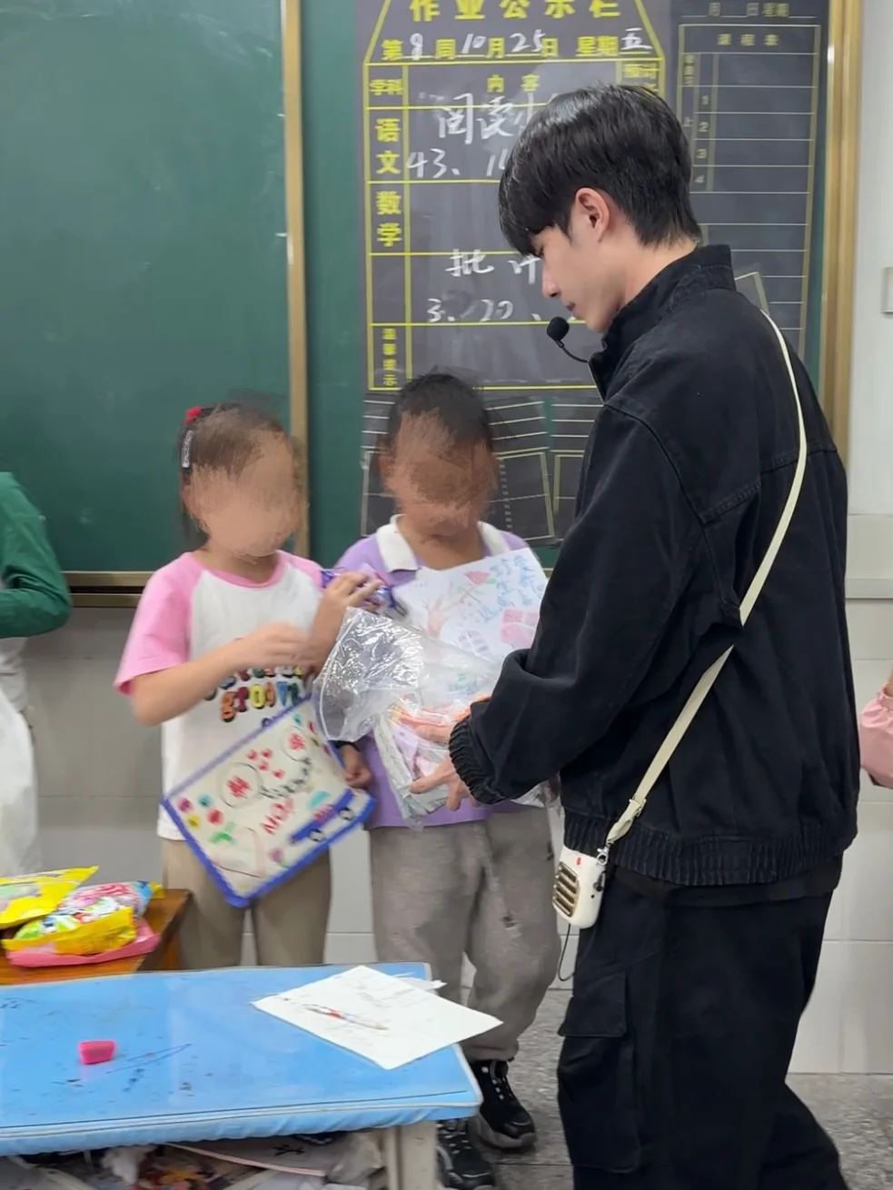 教师日常｜极简备课带班，“躺”平当老师🫡