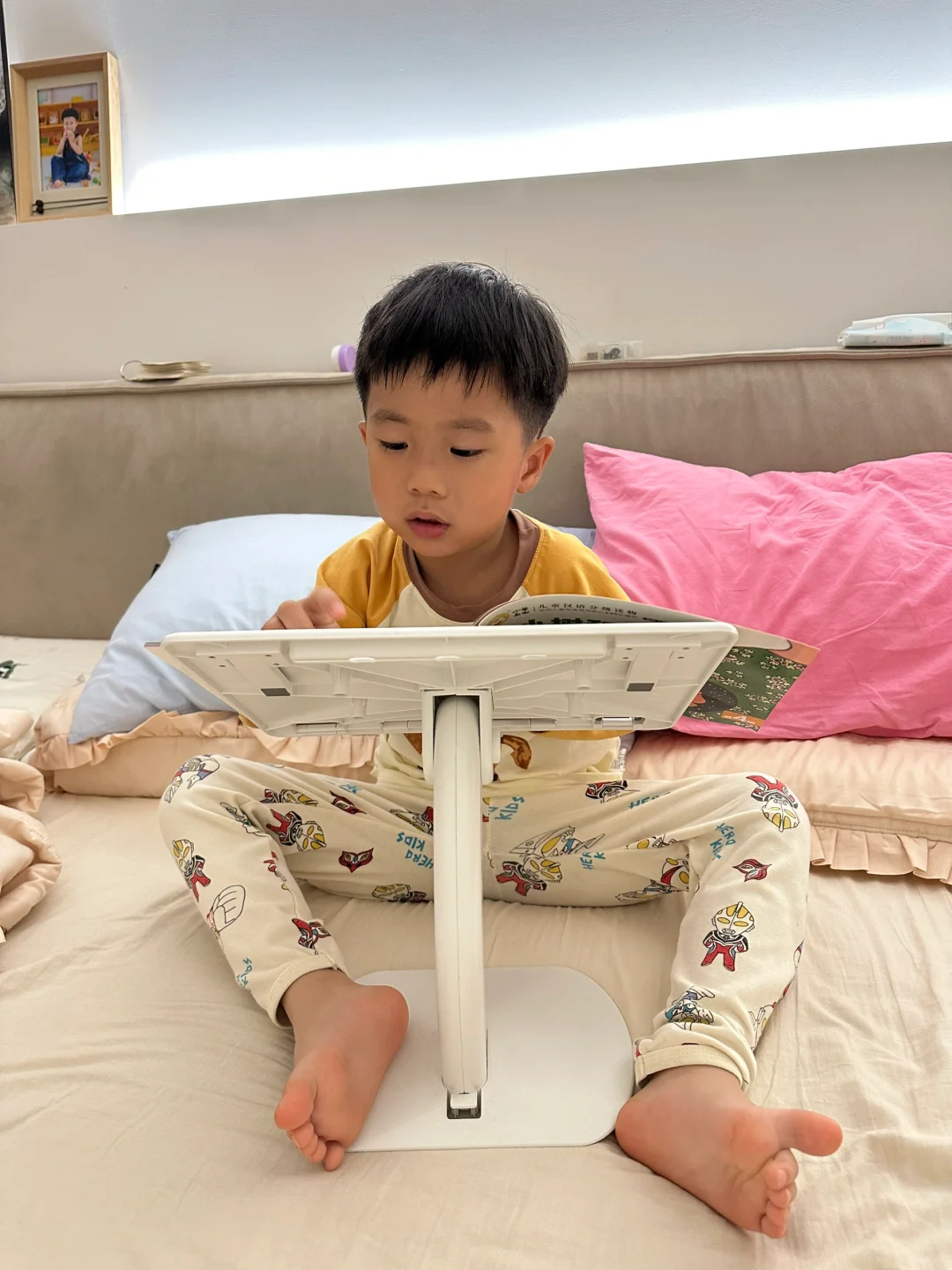 推荐在床上读书的神器📖