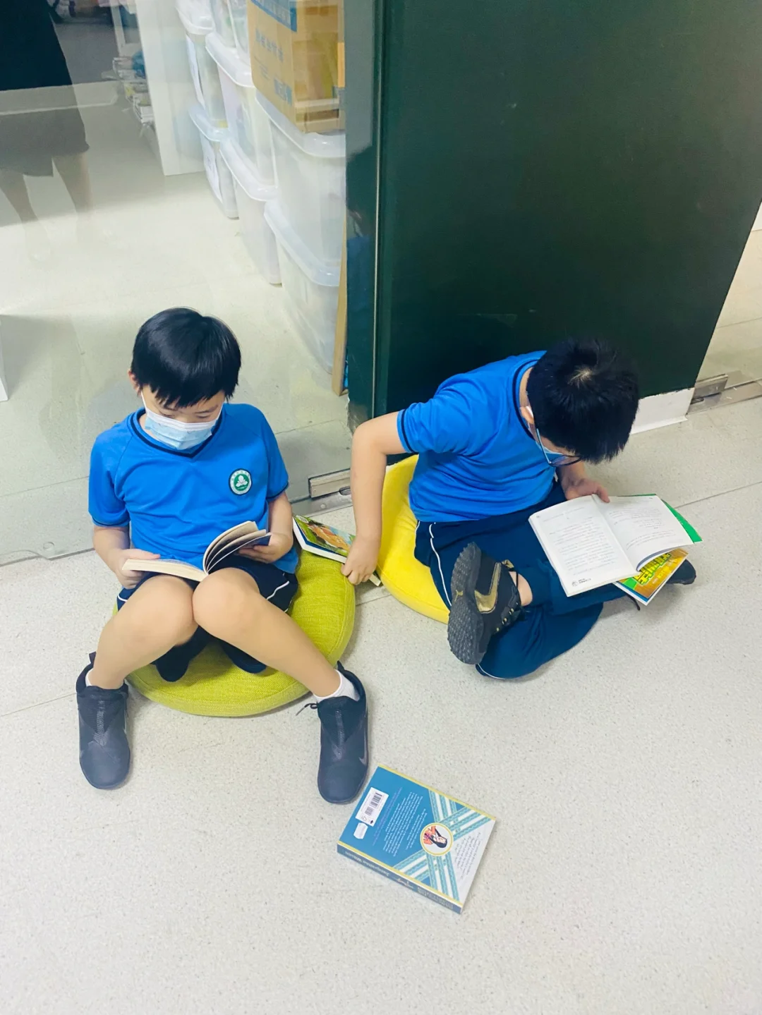 爱看书的孩子会发光☀️