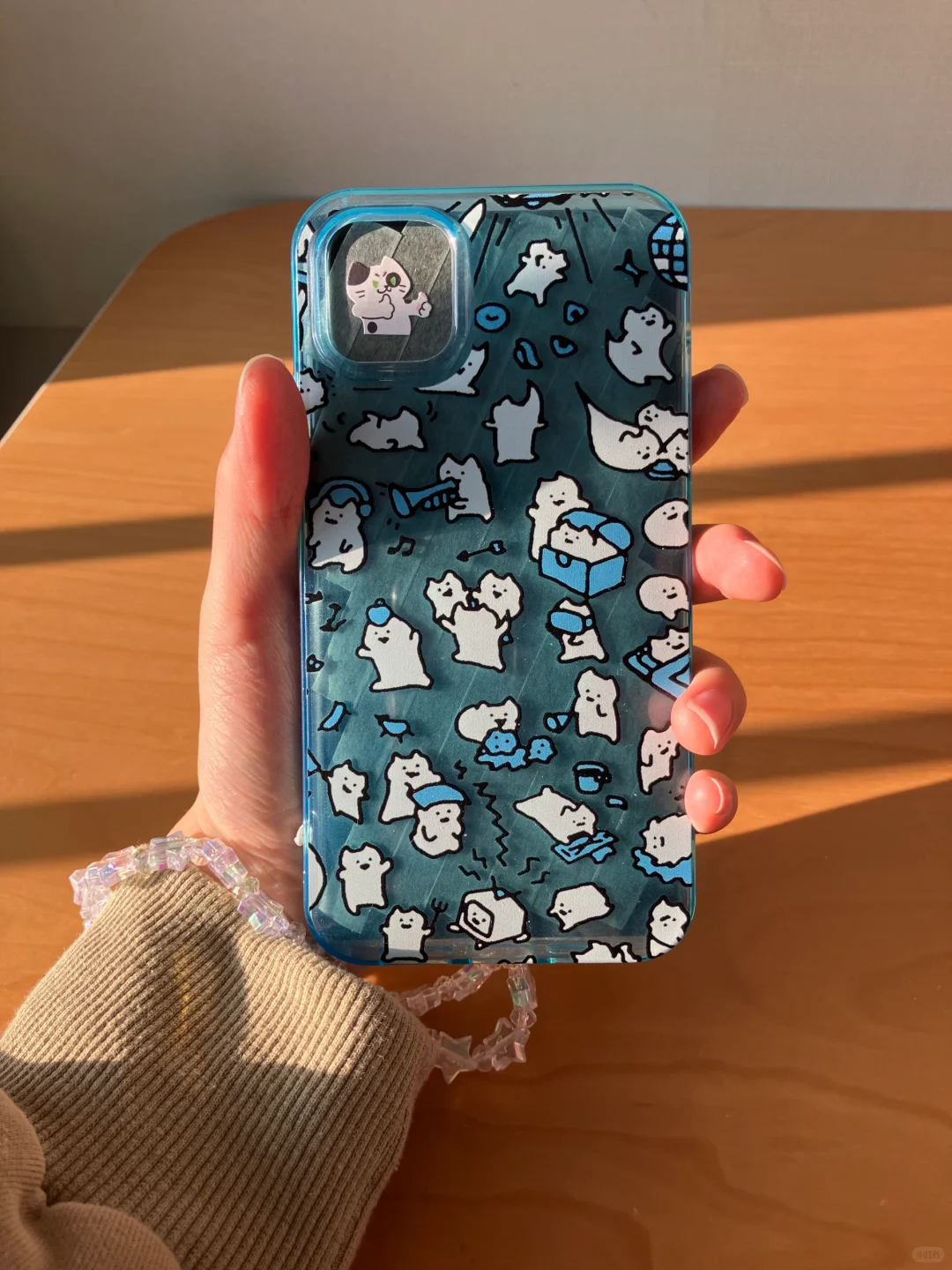 阳光下的阅读器