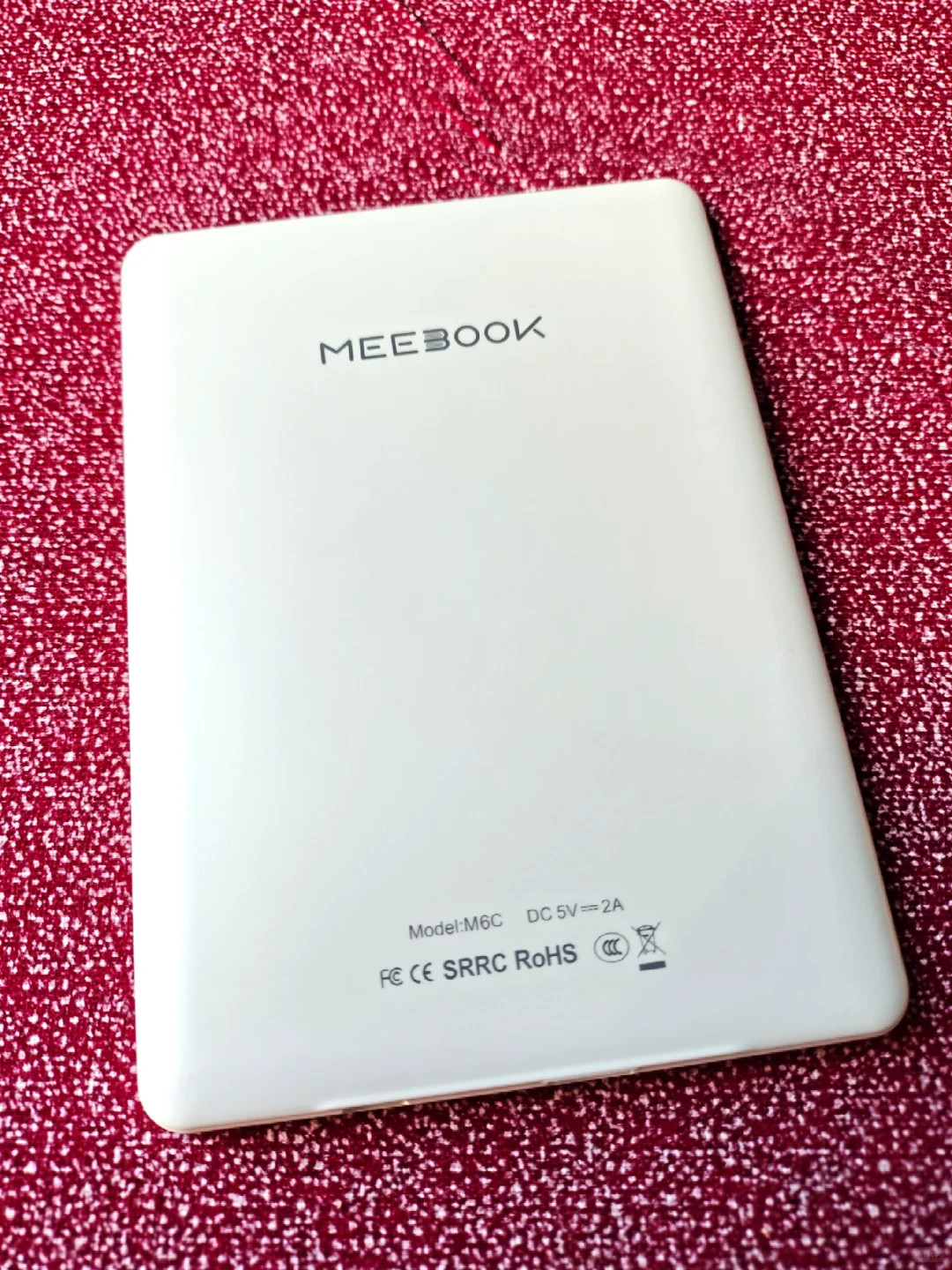 第一天，翻牌子翻到了Meebook M6c