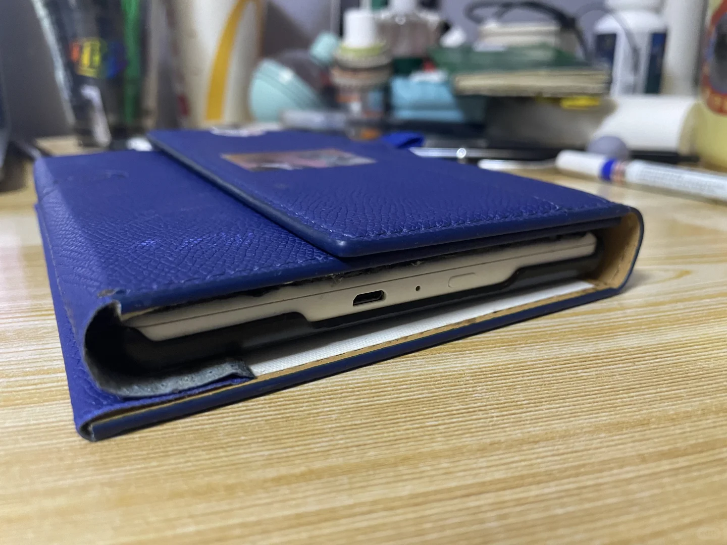 伊利本子做的kindle壳