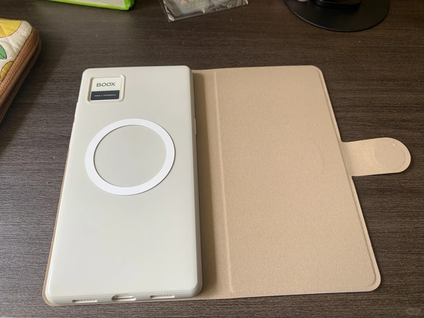 小白马 嘿嘿 小白马 嘿嘿