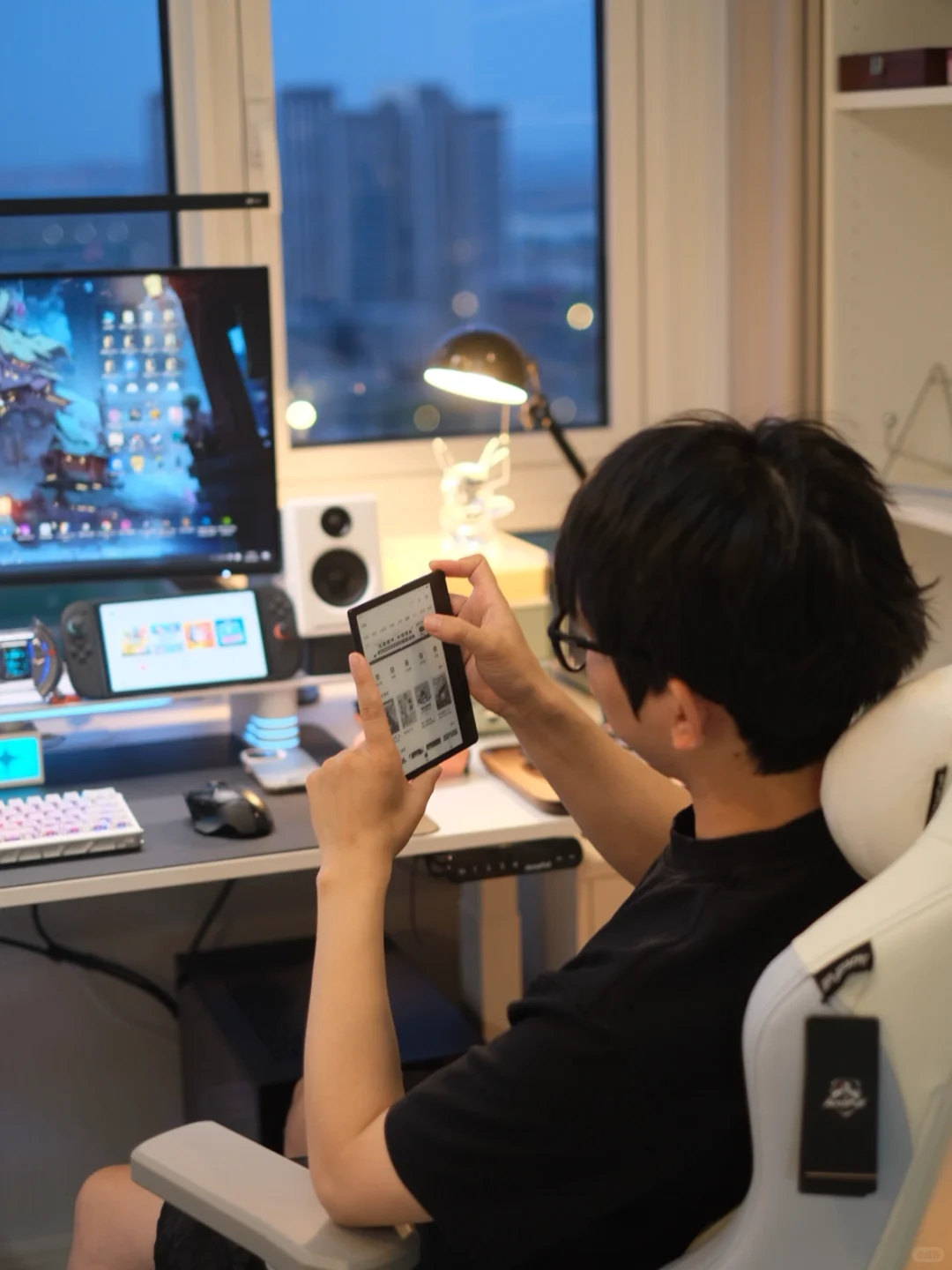 📕在窗前用电纸书后，再也没有买过纸质书！