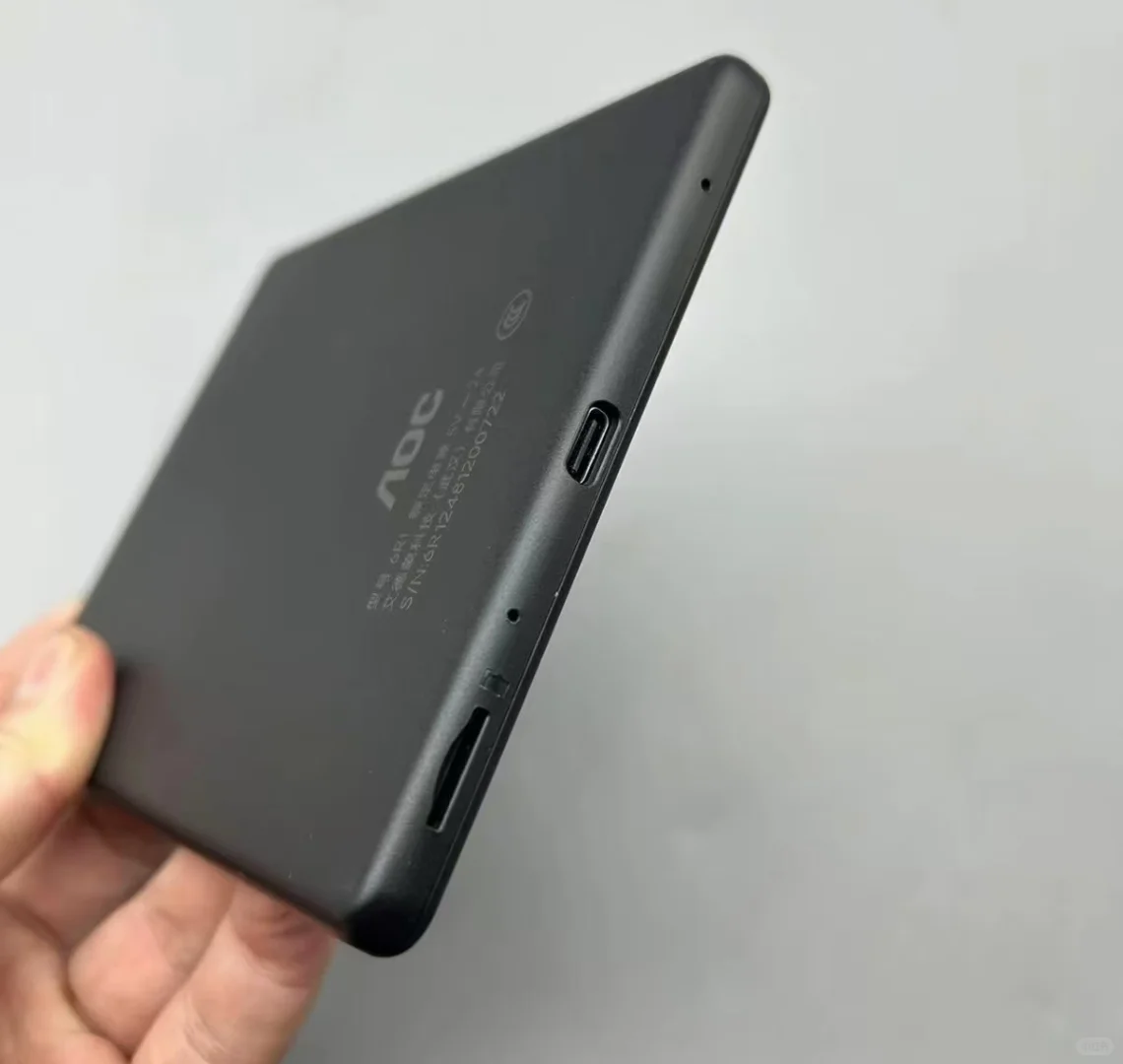 显示器大厂出的“电纸书”，5.7寸屏卖279块