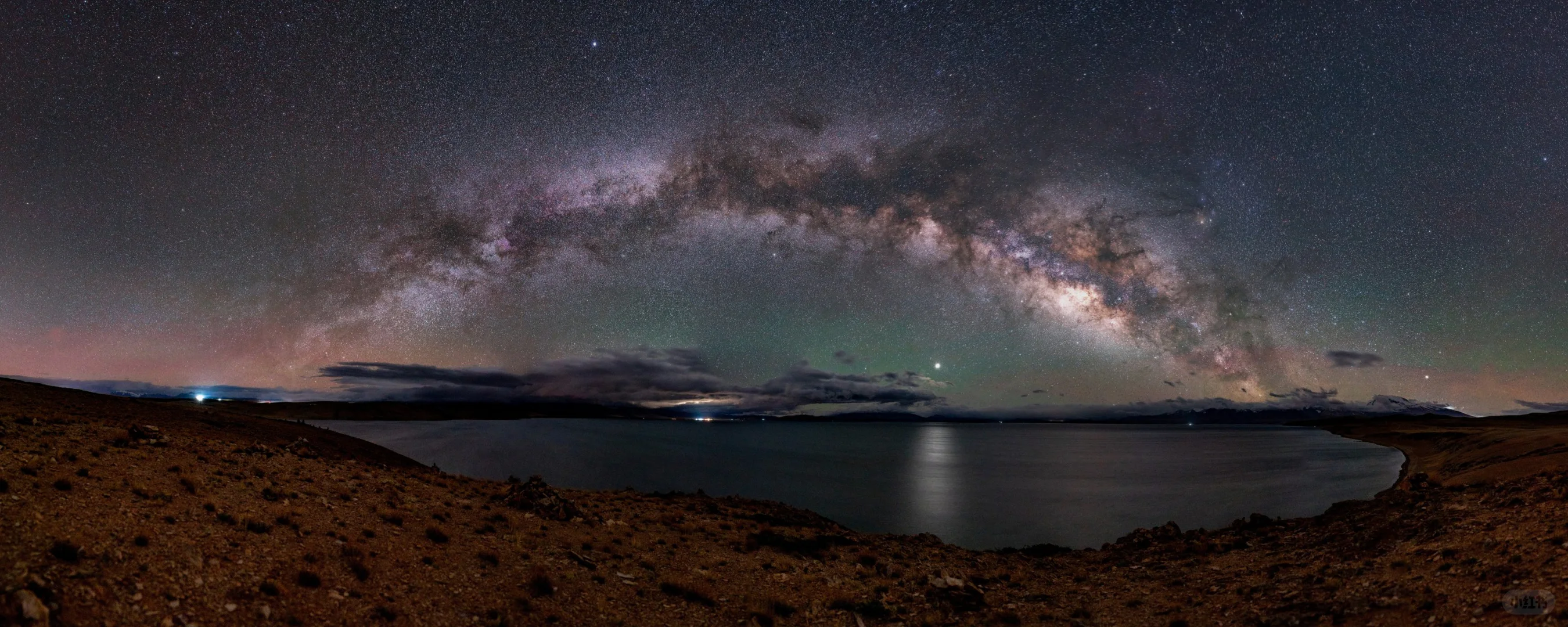 我只想偷偷看星星，却不想留下任何痕迹