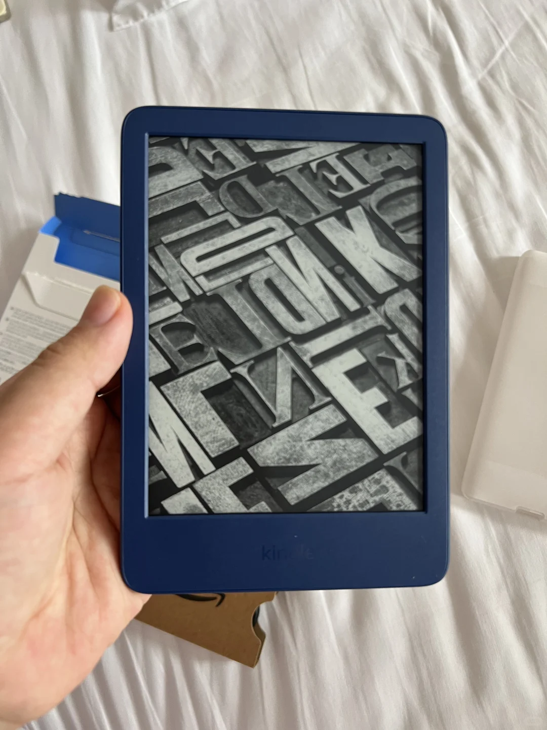 是谁买到了全新未拆封的kindle2022小蓝啊