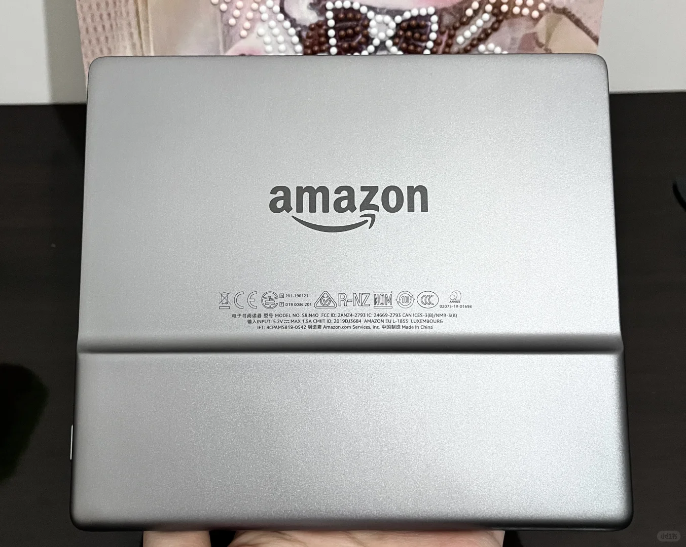 出一个自用kindle oasis3 带背光32g