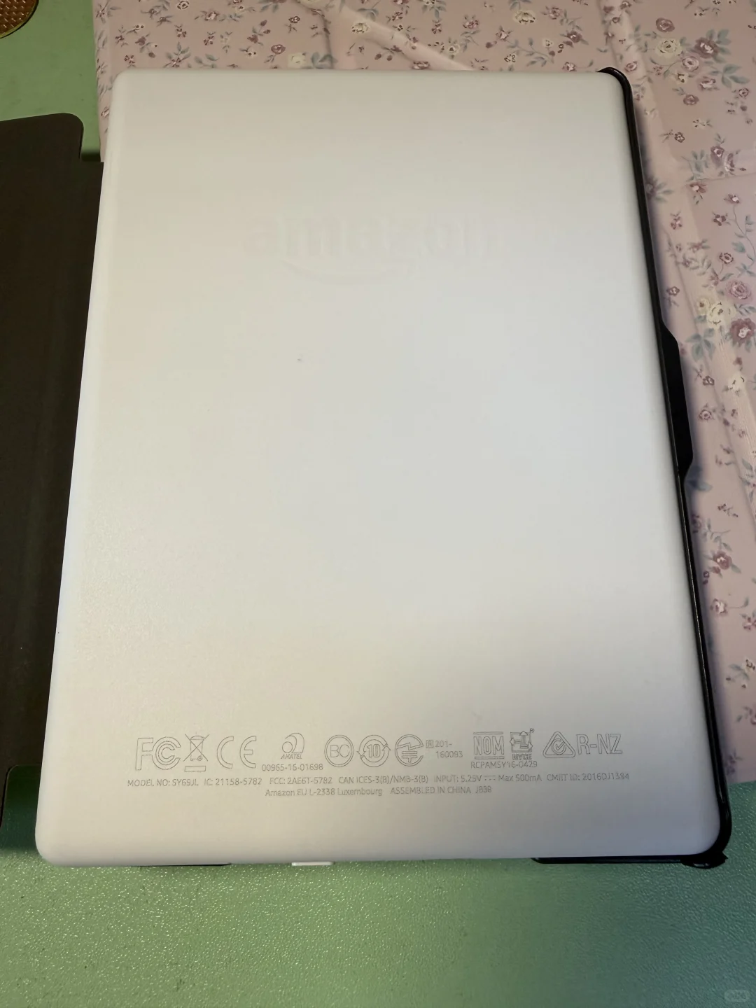 小女子欲出此Kindle k8，可有人中意？