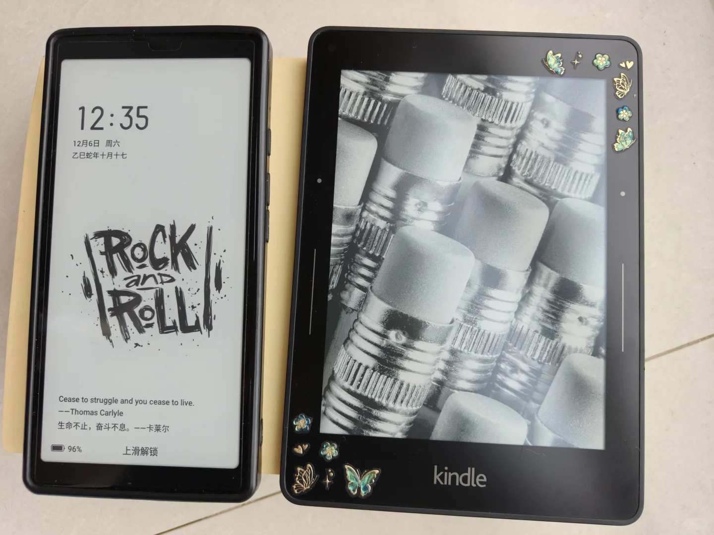 海信touch lite和kindle voyage对比