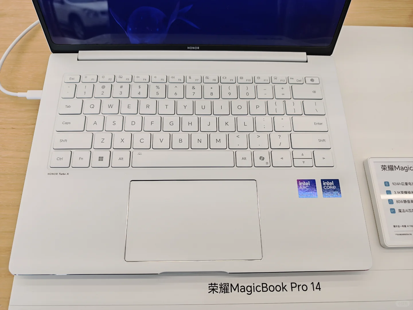 电子书模式，长时不累