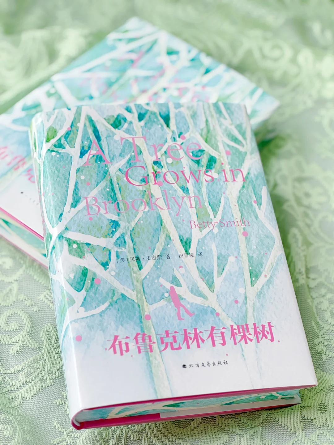 ✨ 新书上新！你的春天会永远留在书页里