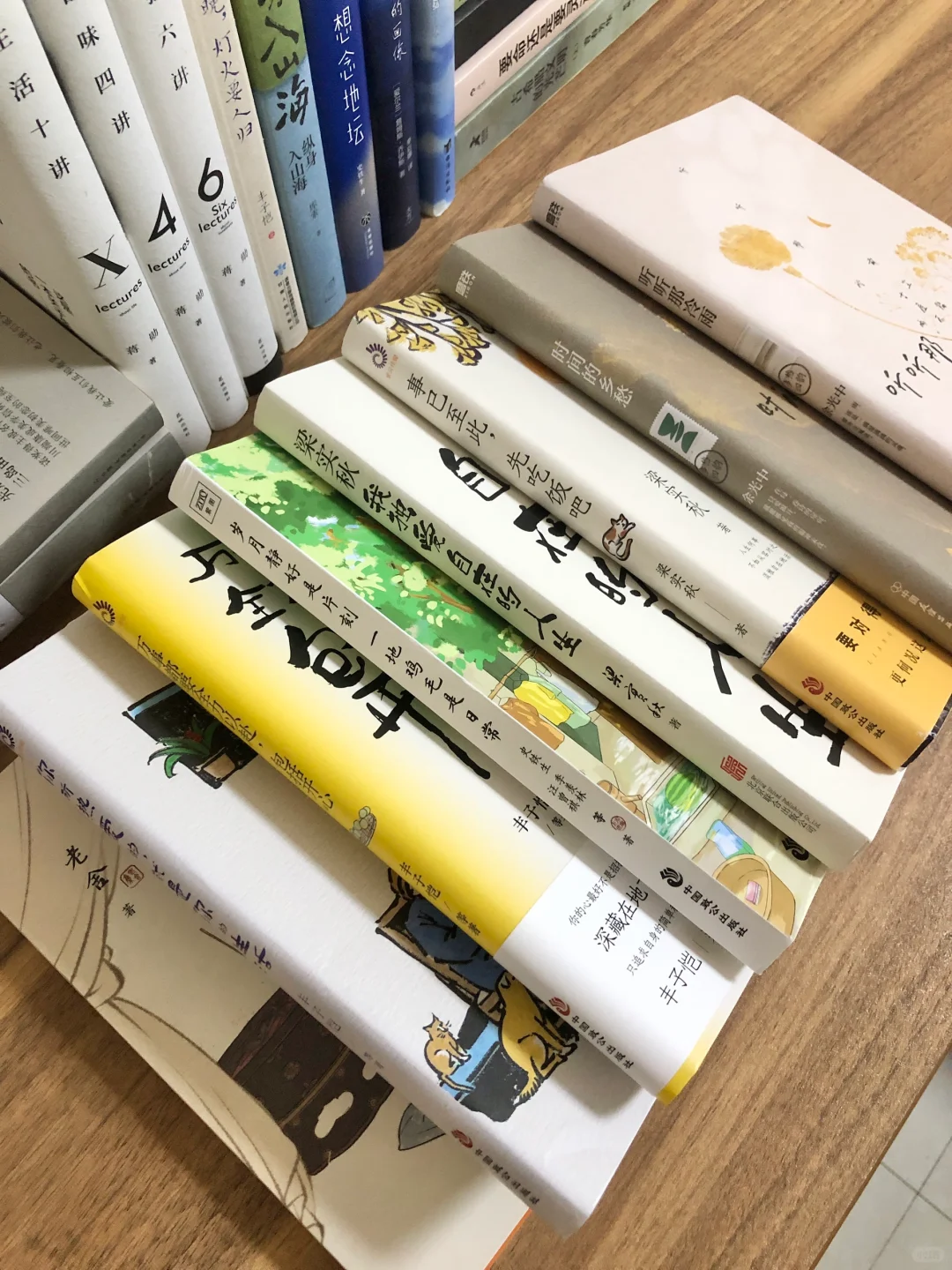 文学书单｜文笔差，读读这些极美的经典书目