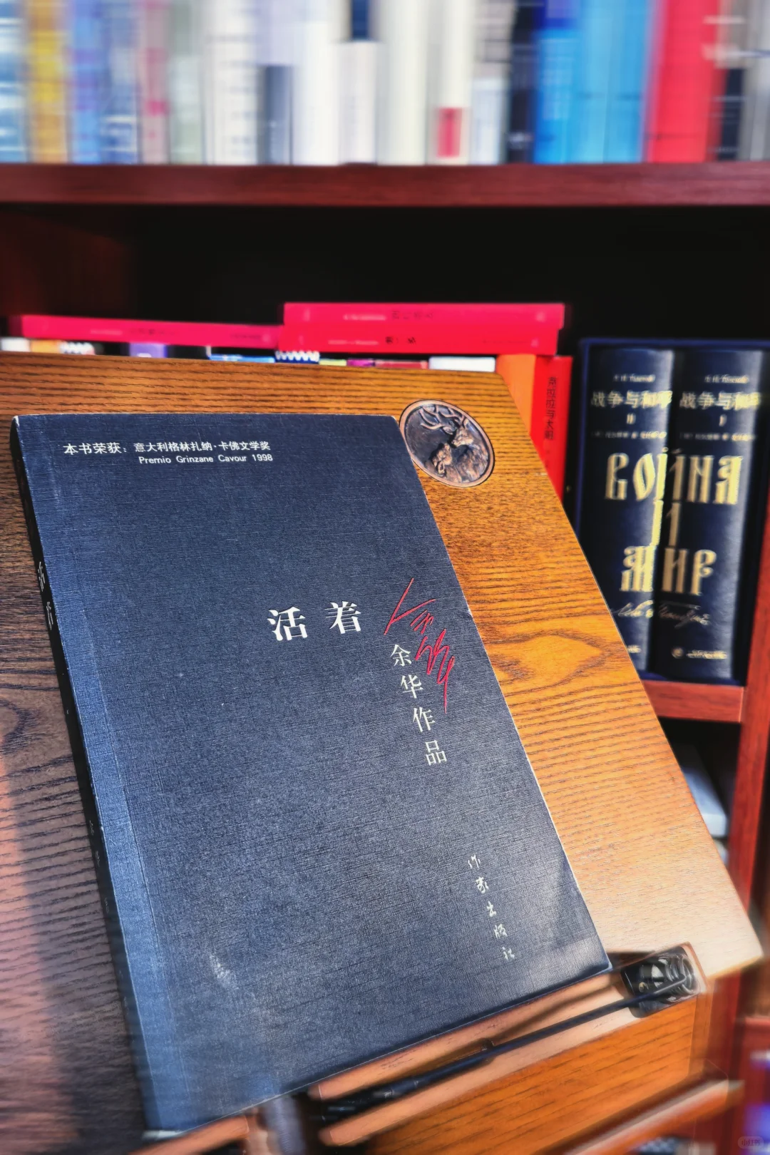 现象级神作，活着本身就是对苦难的暴击