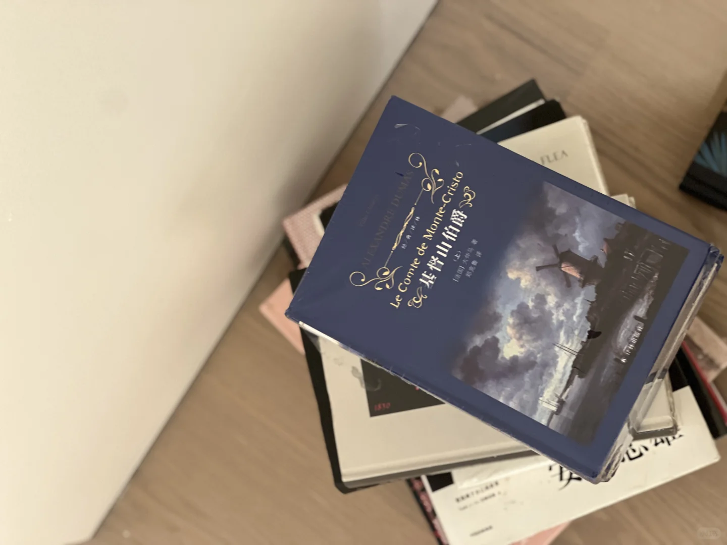 推荐你们觉得很好看的书给我吧