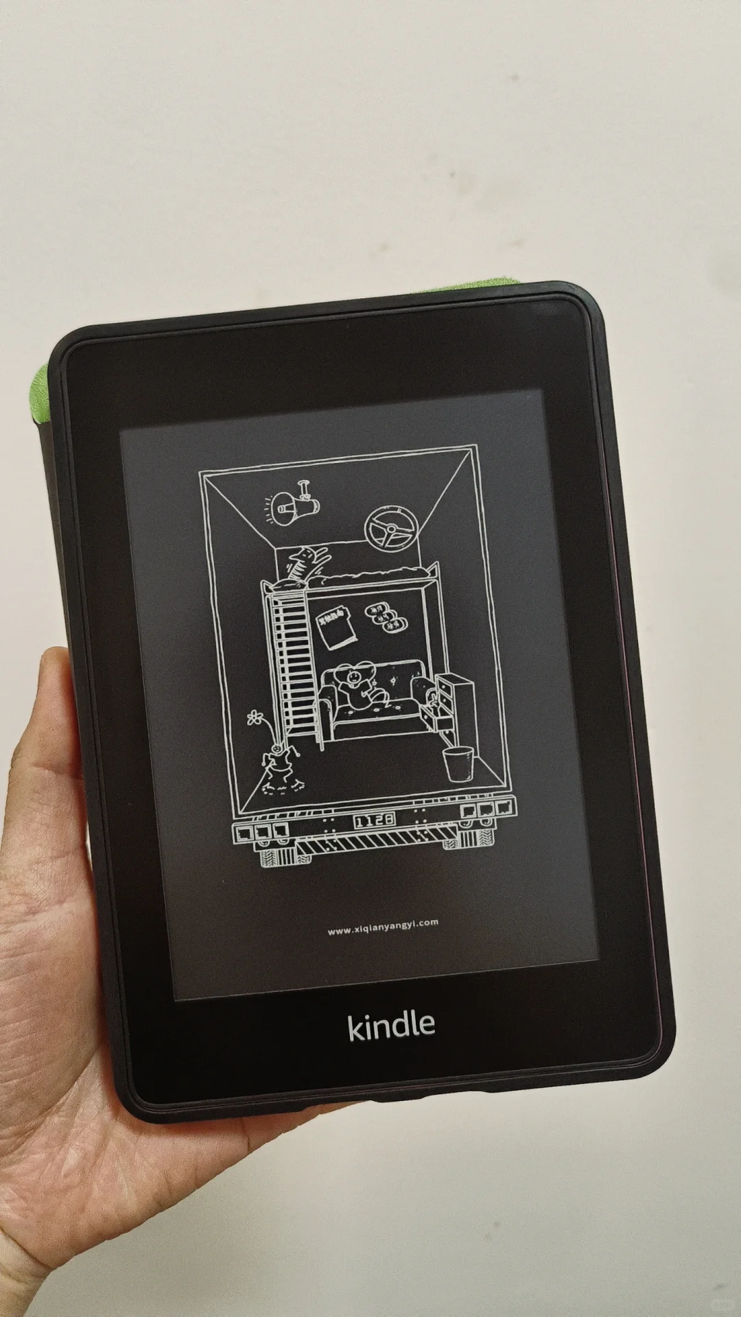 把封闭火车做成Kindle壁纸啦