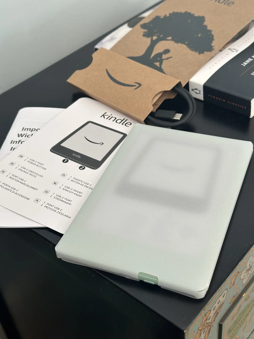 终于入手英国特产，美貌Kindle小绿！
