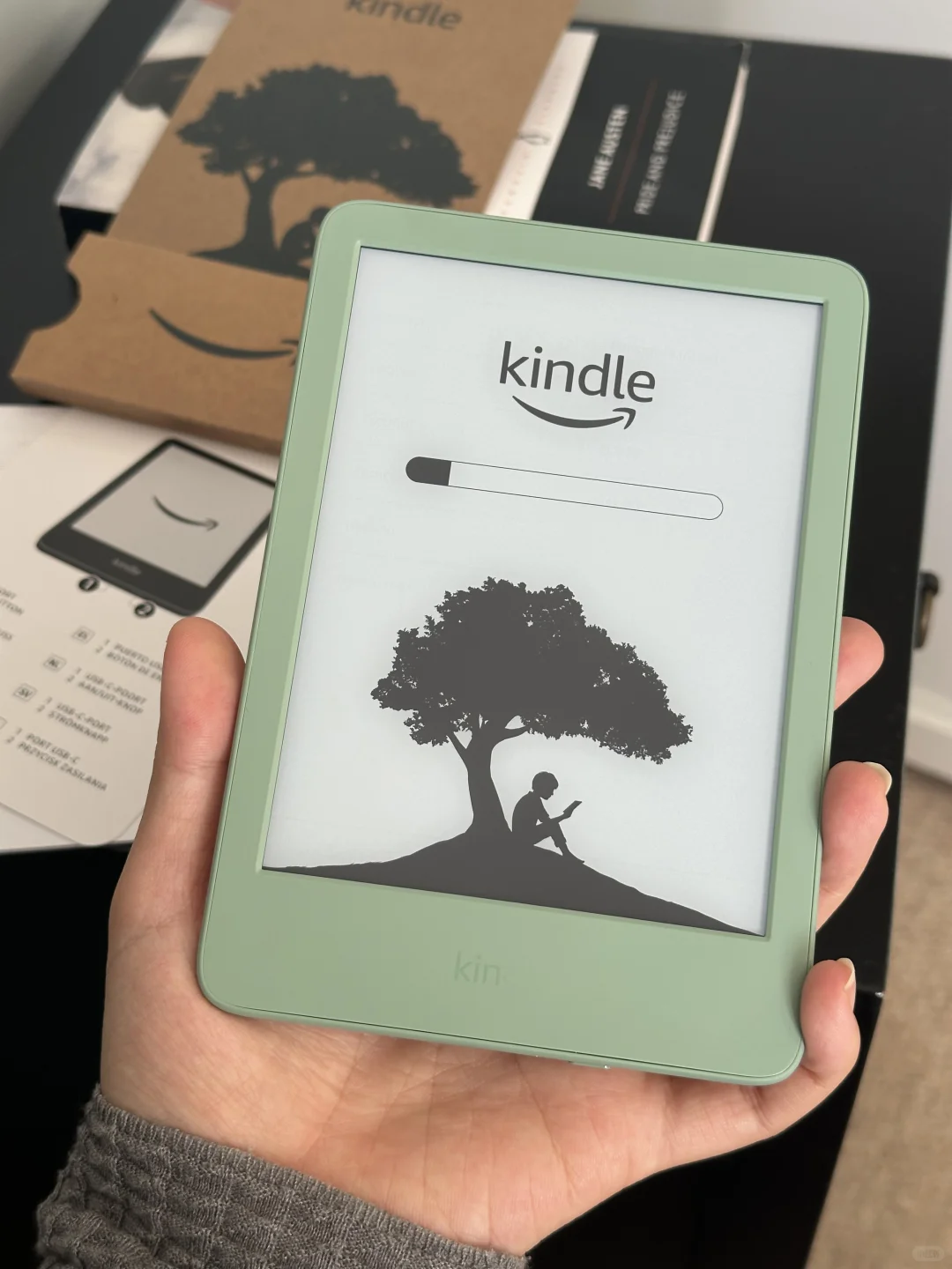 终于入手英国特产，美貌Kindle小绿！