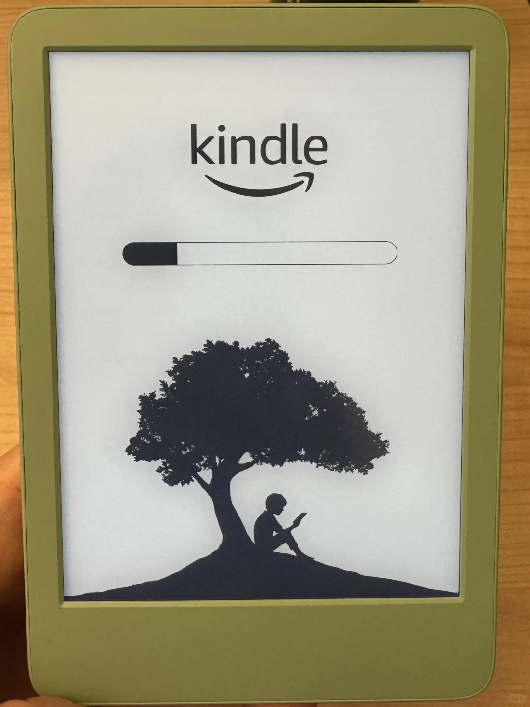 刚到手的抹茶绿Kindle，很好看