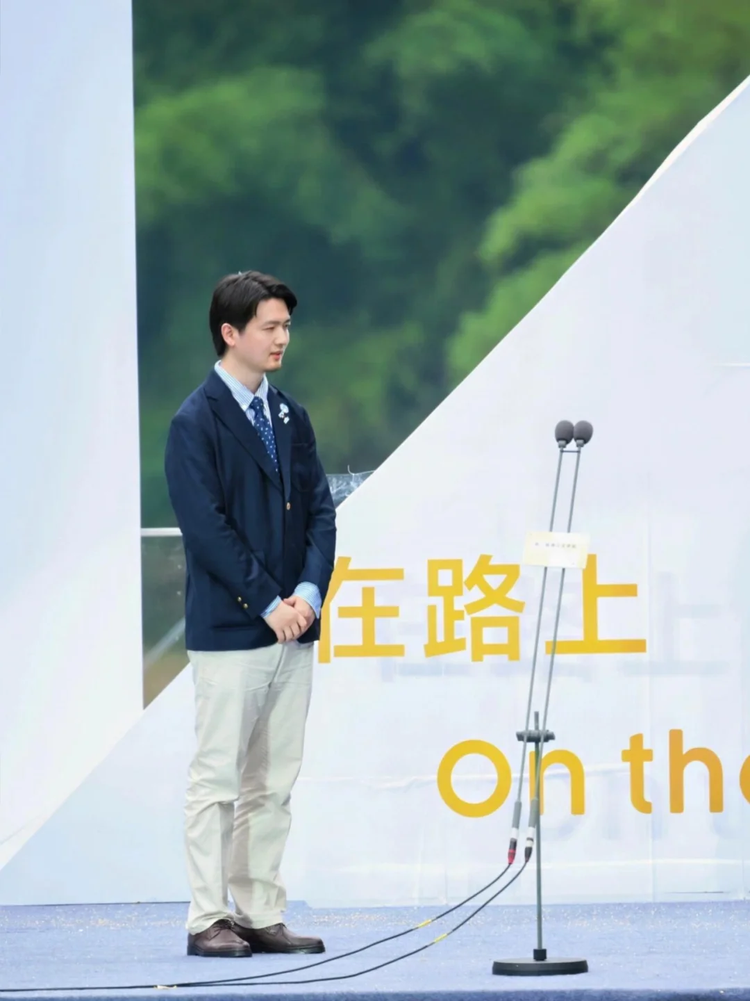 漓江文学奖刘楚昕《泥潭》预售开启❗️