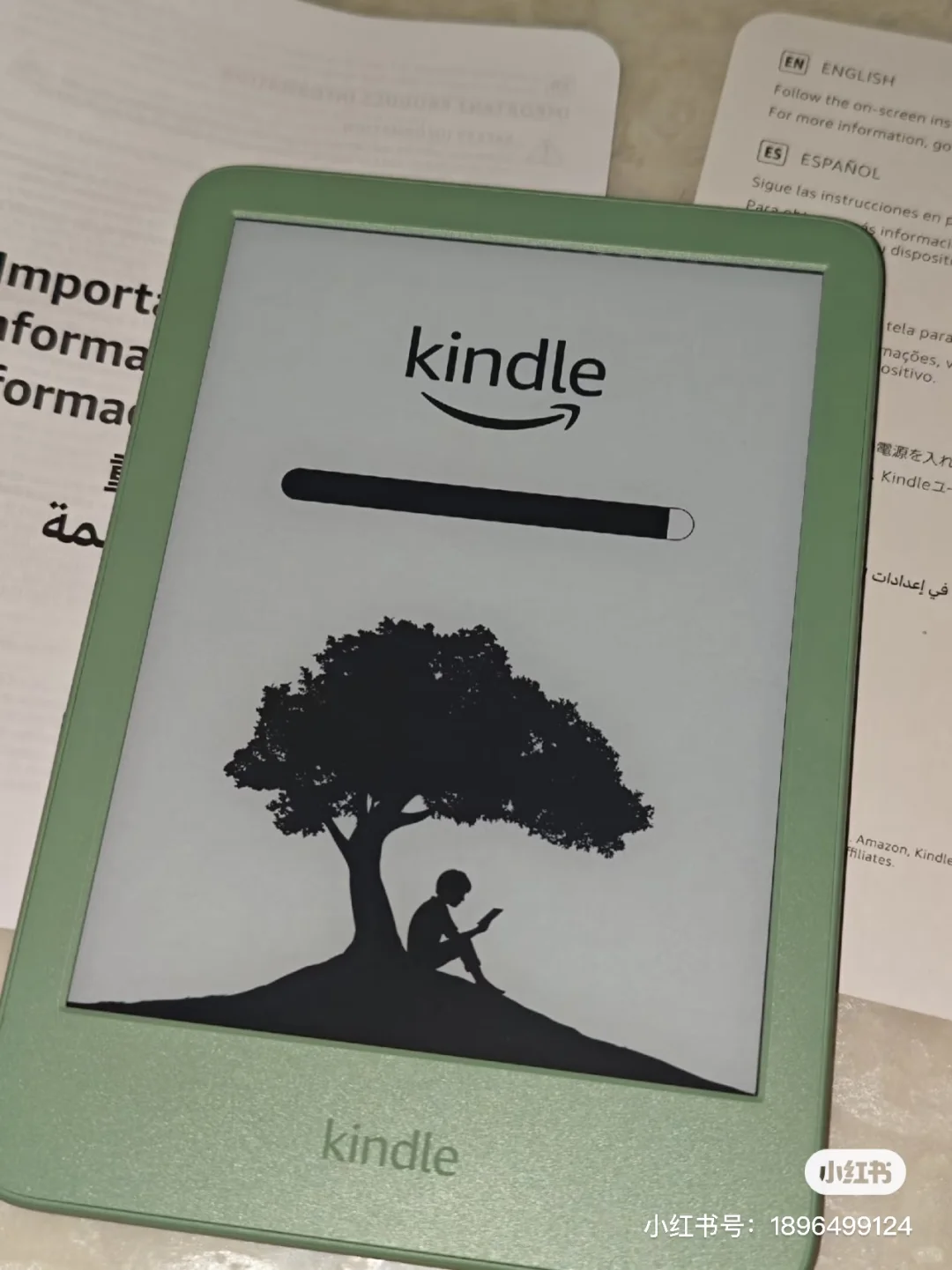 预售 kindle2024抹茶绿和黑色，820 和 750