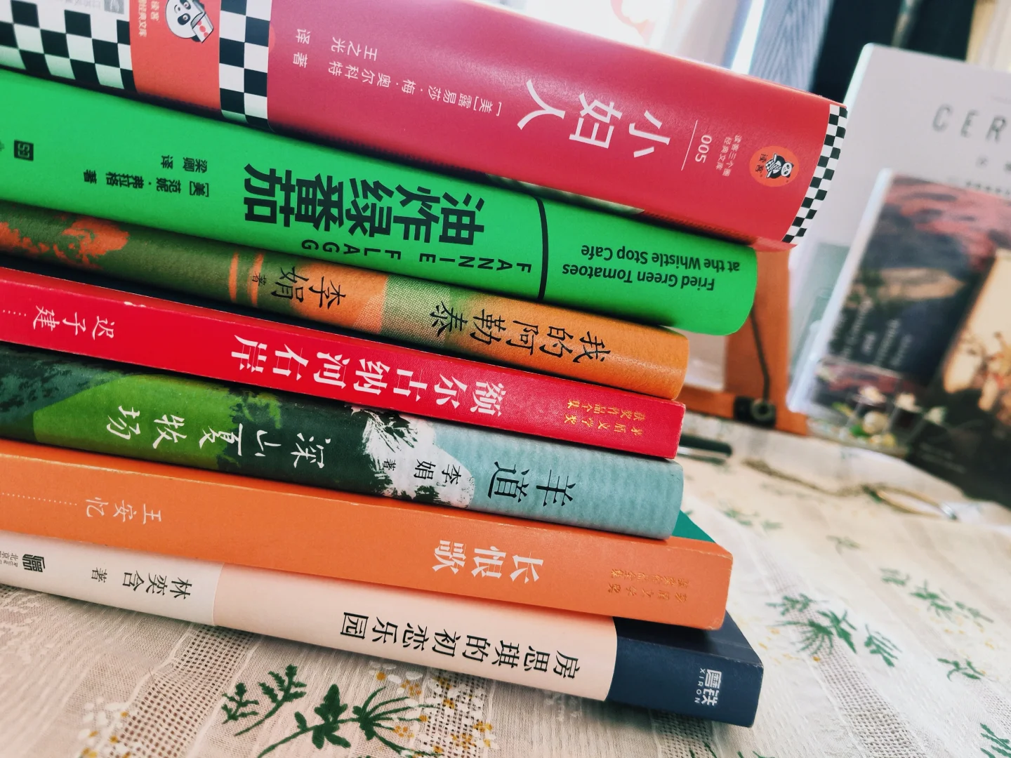 2025上半年好书推荐｜读书不是只拍新书开箱