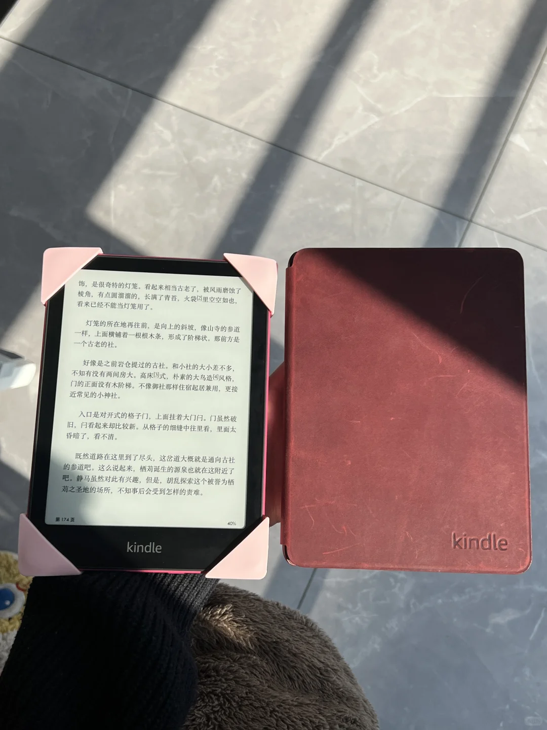 kpw6 | 长期主义者的kindle只用这两种配件
