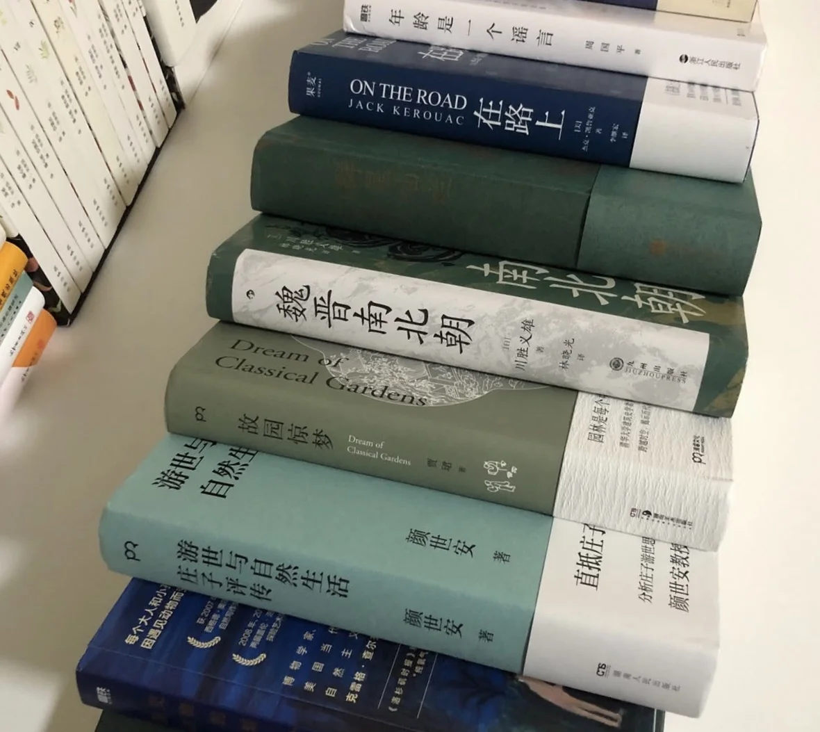 一百多块买了 20多本书，拼夕夕读书月太牛啦