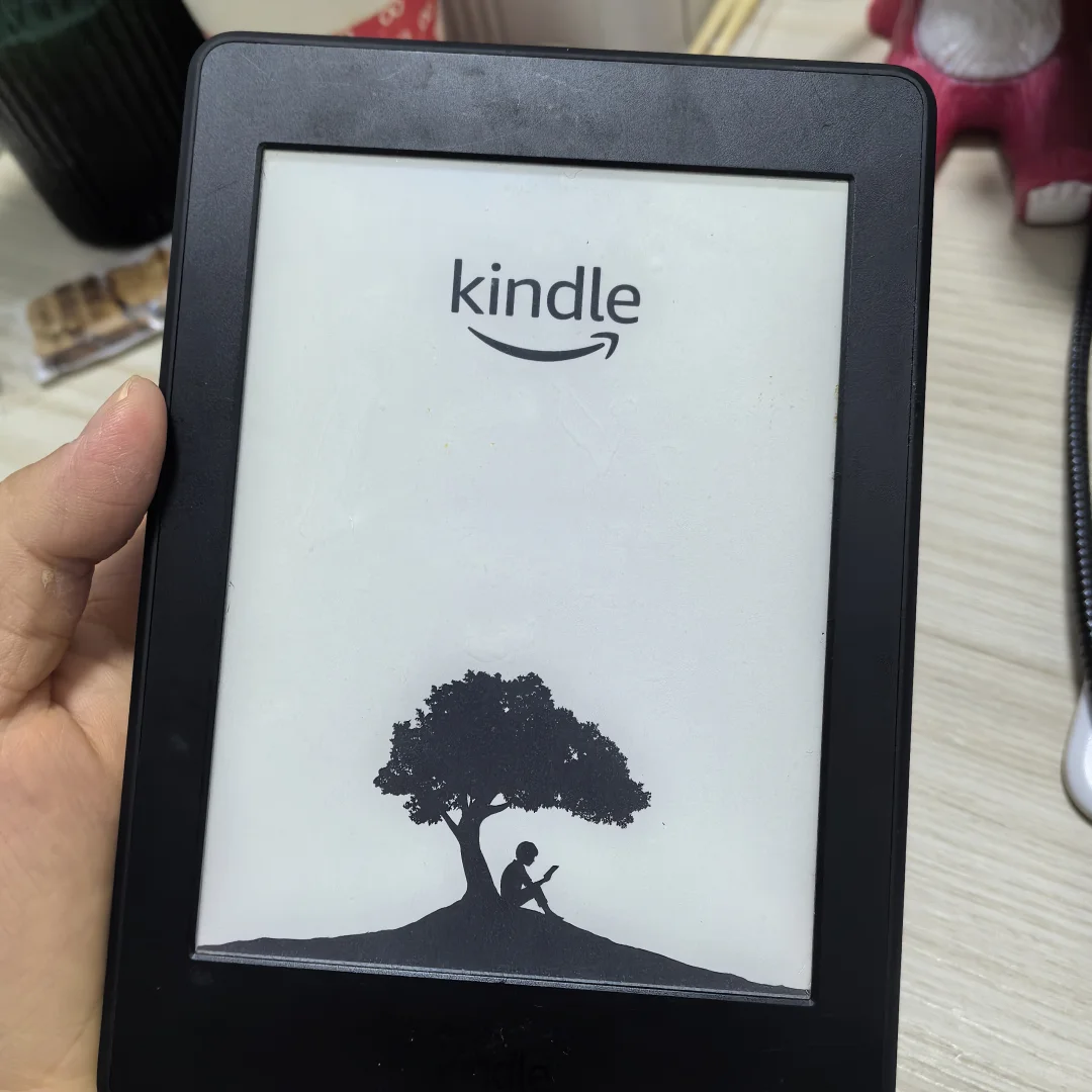 哈了一口气后，饿死的kindle它活了