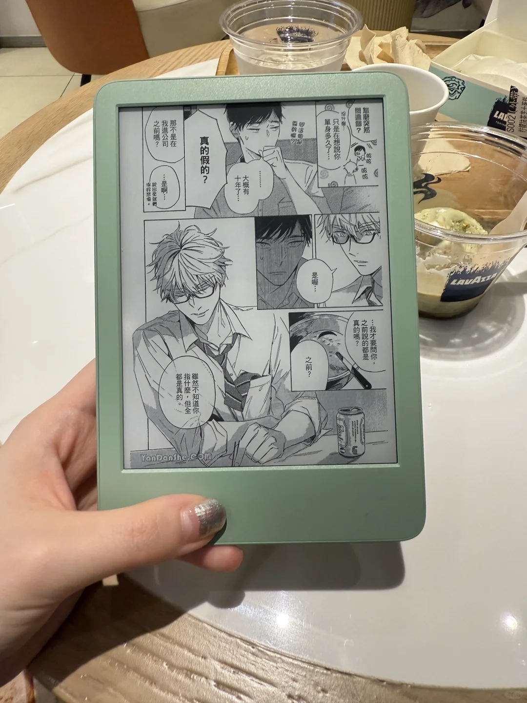 小绿的电，耐用得邪门……