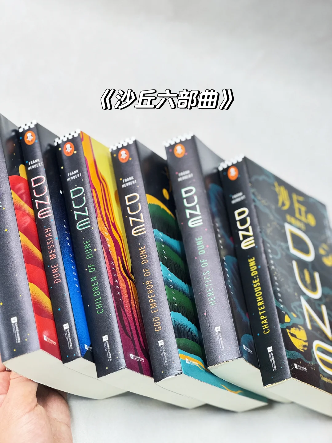 年度书单！一眼就被击中！经典文学永不落幕