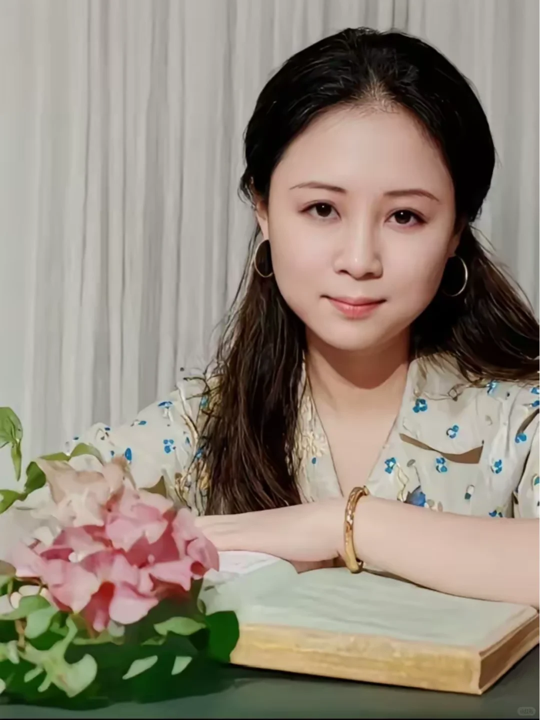 琼瑶阿姨年轻时那叫一个清秀纯洁