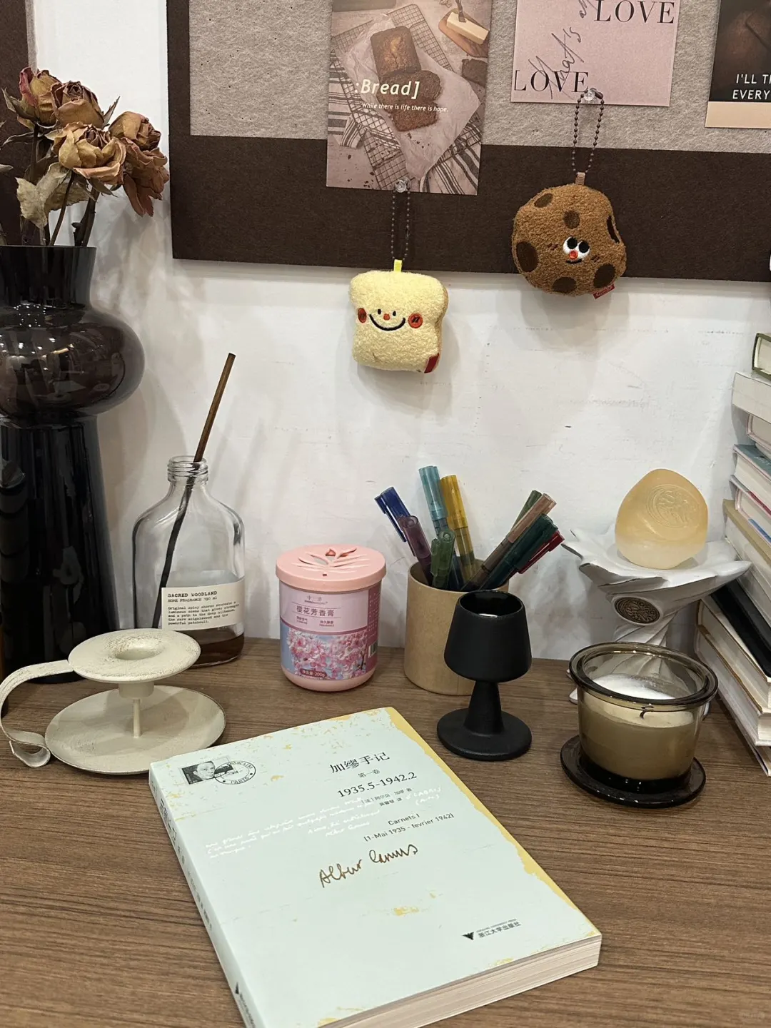 🌸下班后，在书房邂逅春日书香