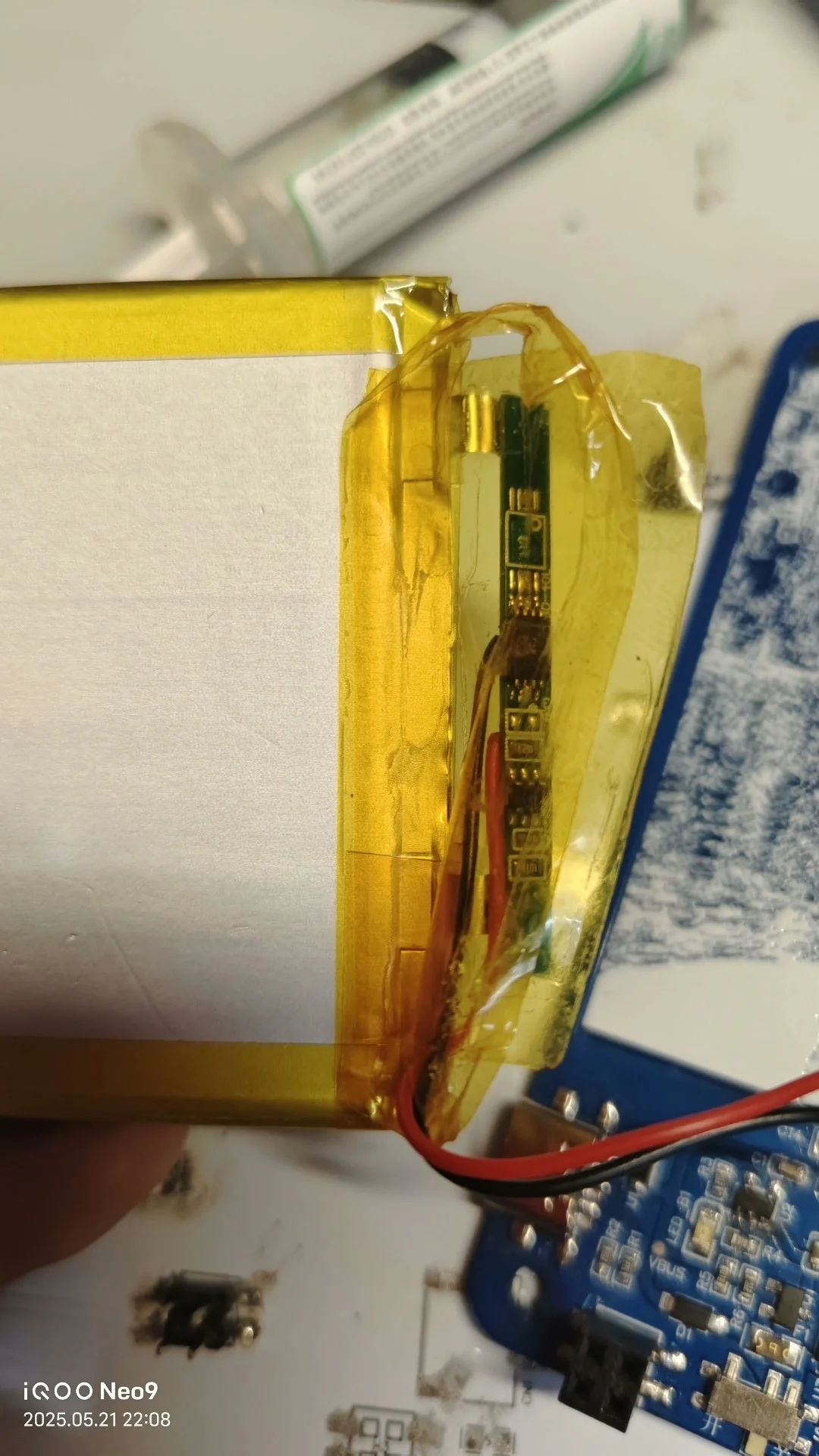 Kindle k8换电池后电量识别异常