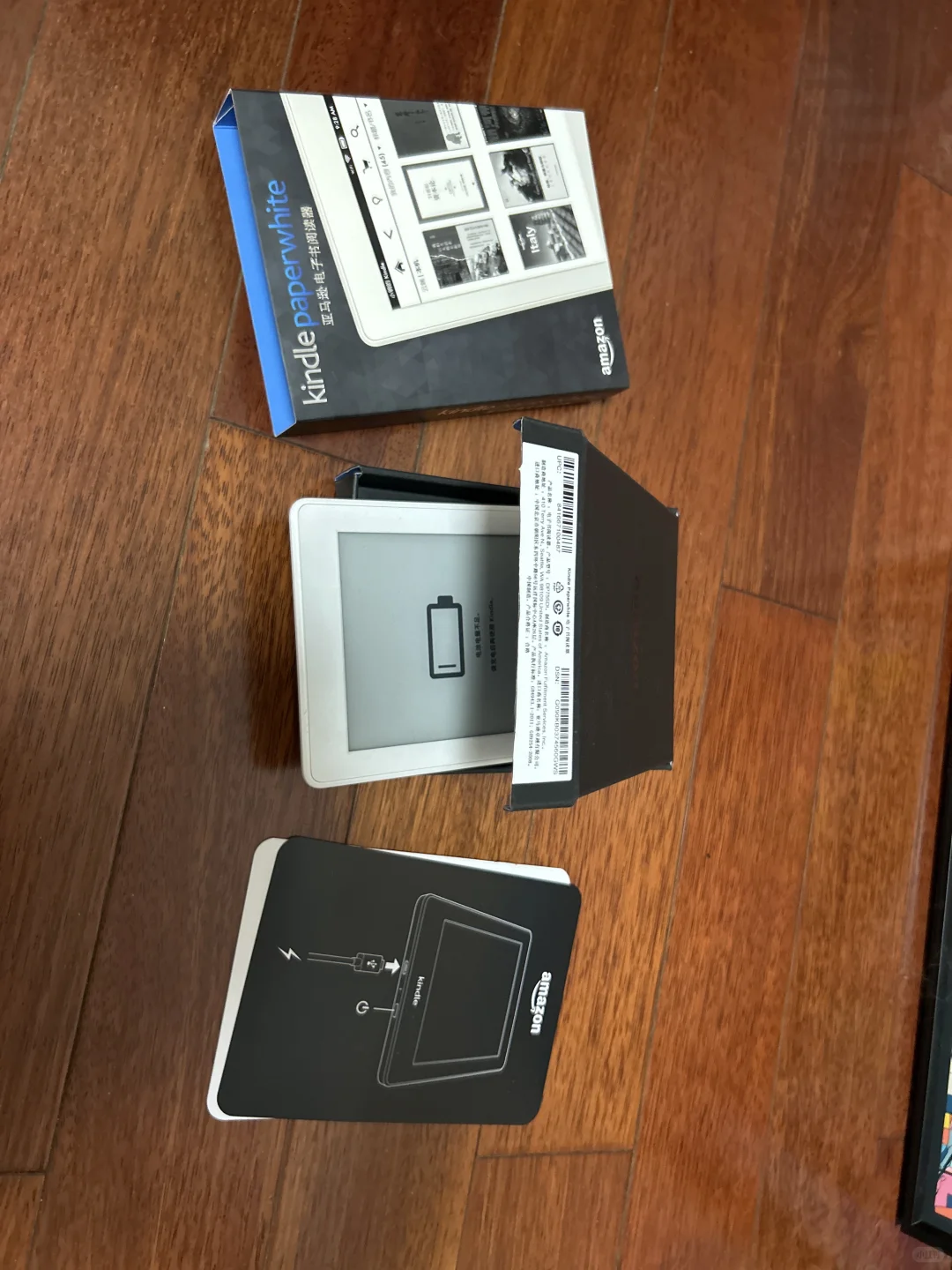 出一个95新的kindle