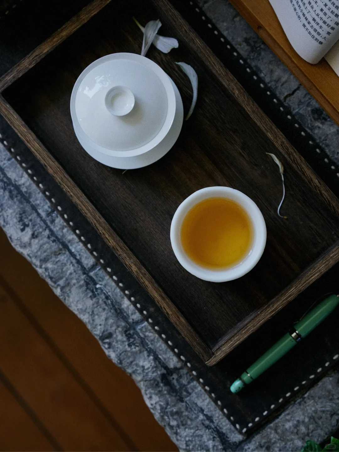 我的7月｜独处，喝茶，看了12本书。