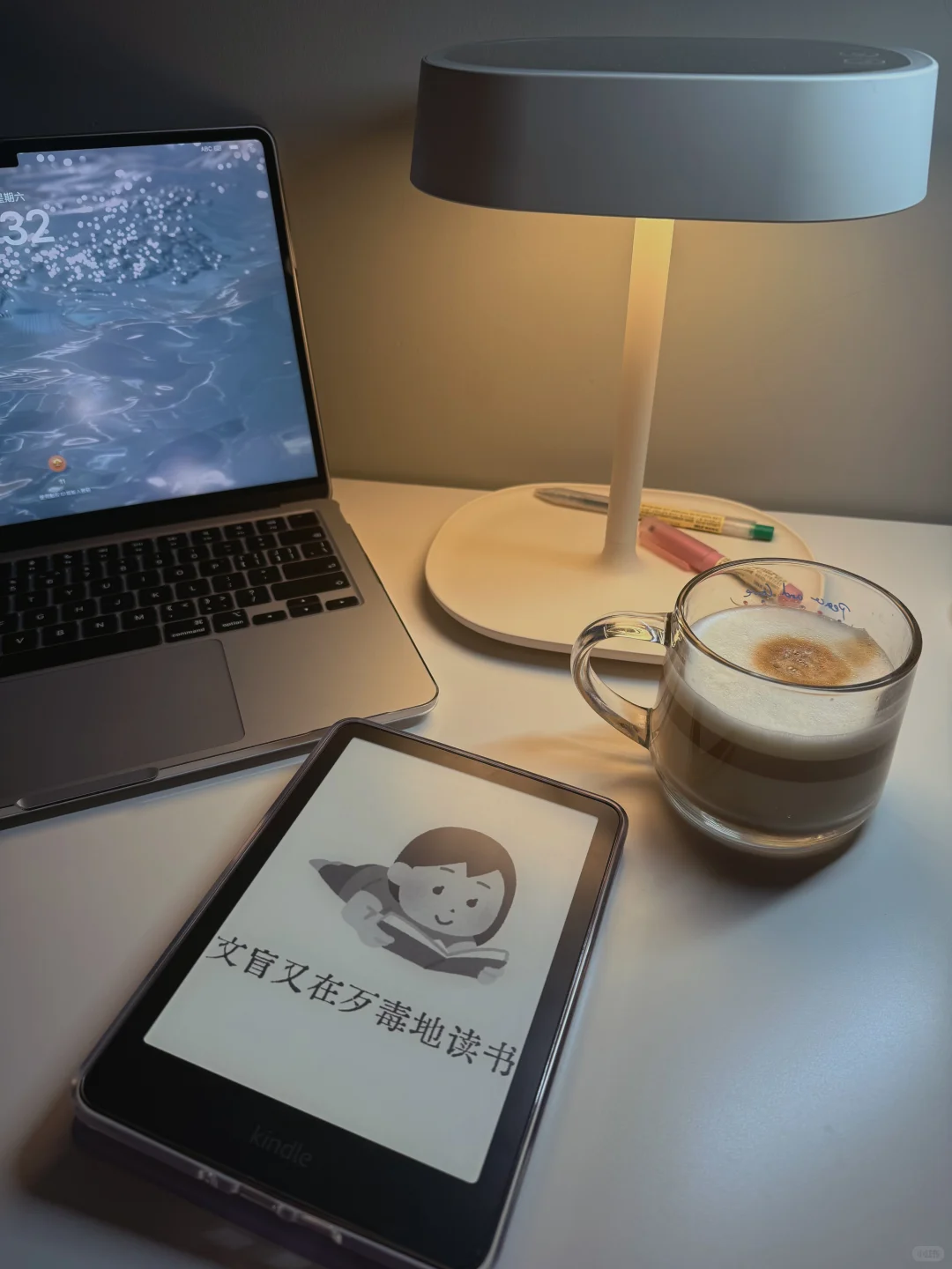 我不允许还有人不知道这个分体Kindle壳