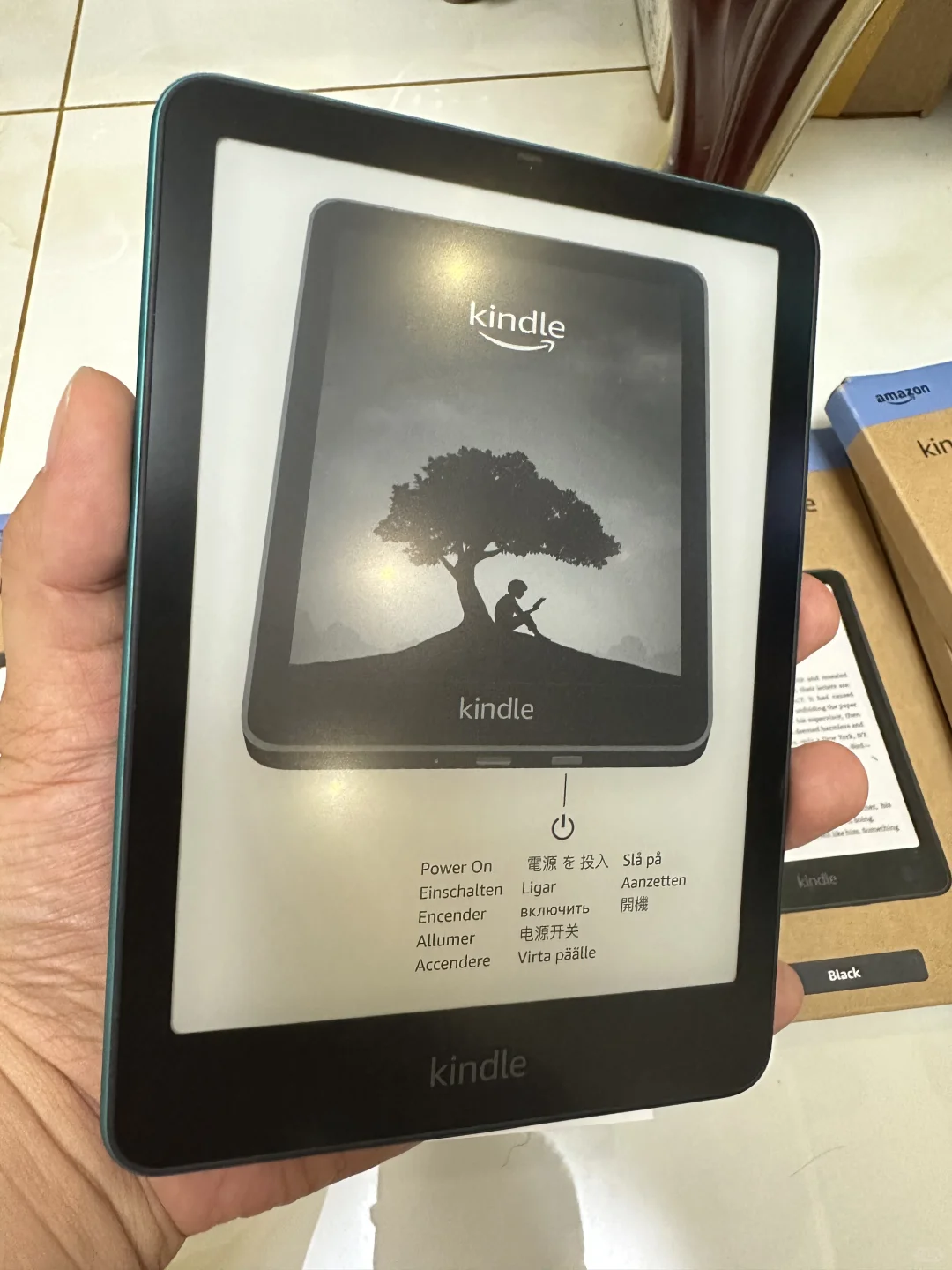 拆开一台 kindle+paperwhite6 金属绿
