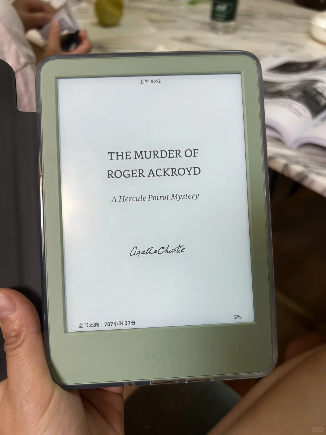 真不想放弃用kindle看《罗杰疑案》
