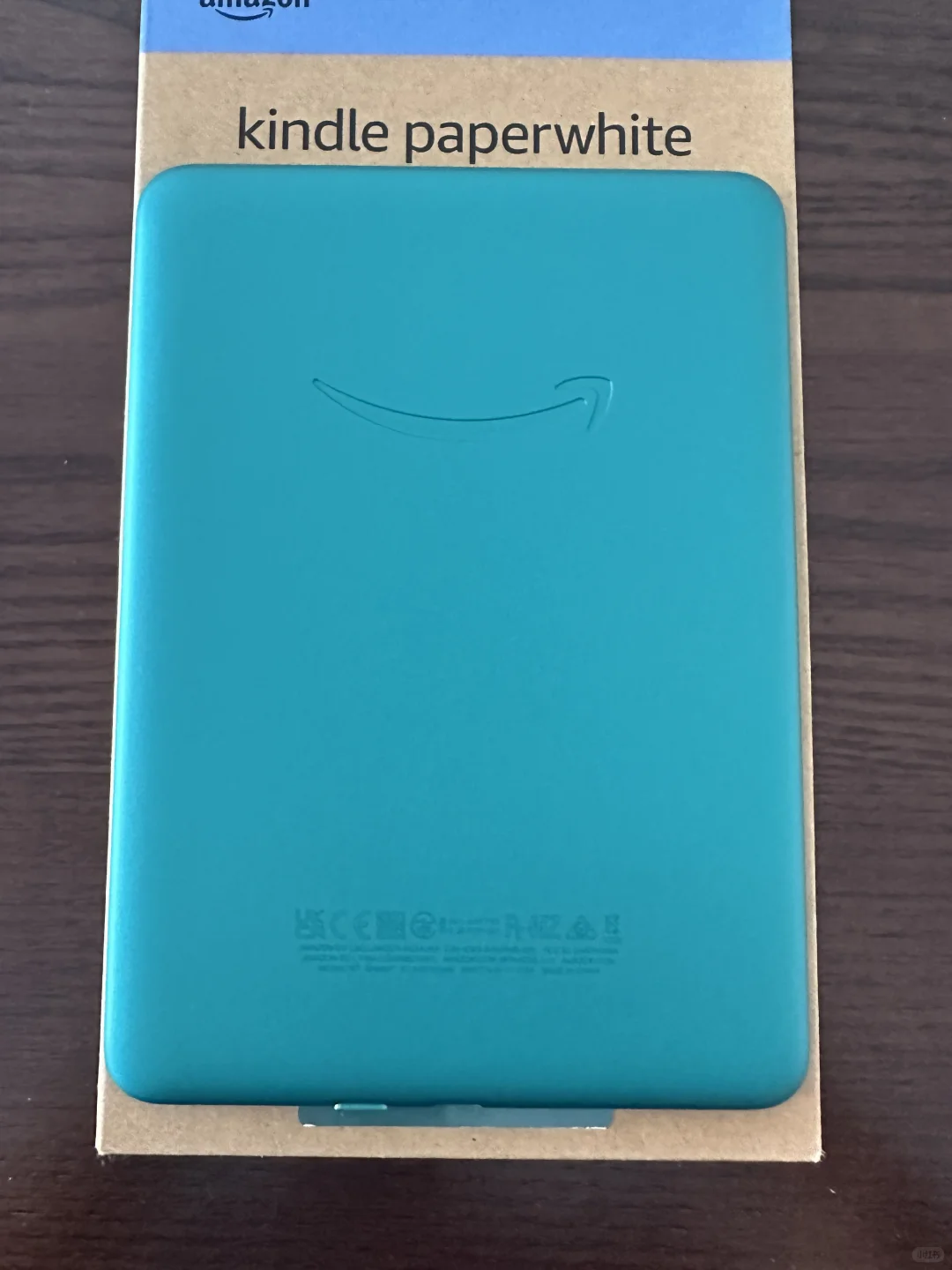 左滑开箱 Kindle kpw6