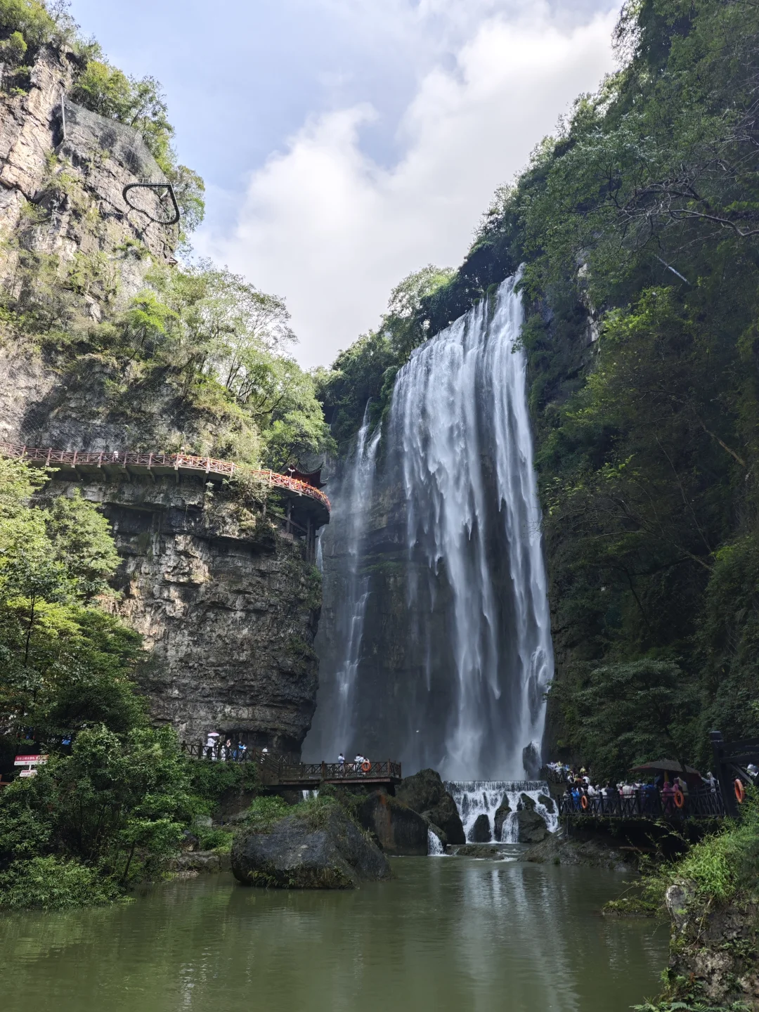 宜昌 三峡大瀑布真不愧为5A