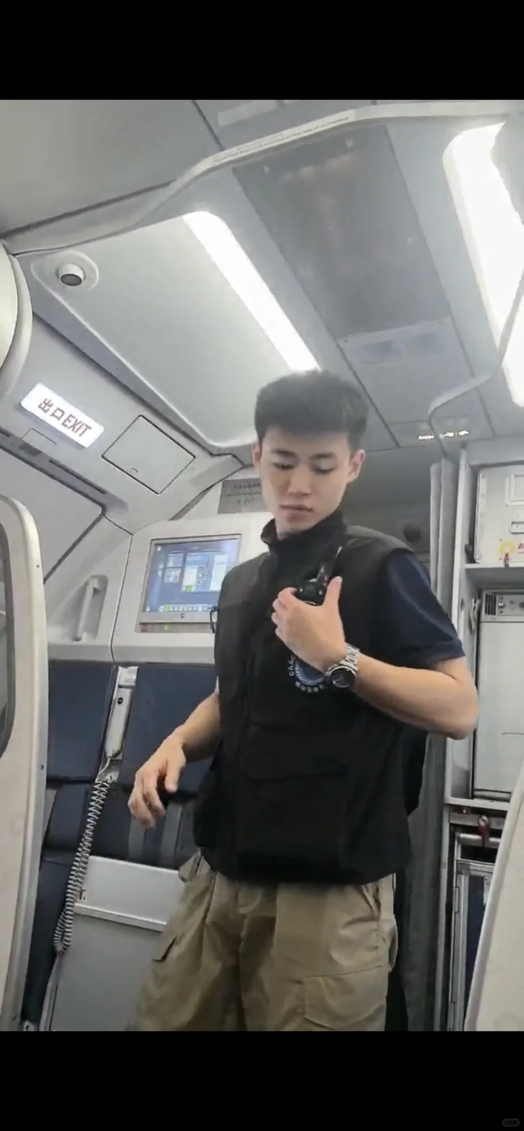 成都航空！！你虽然是廉价航空
