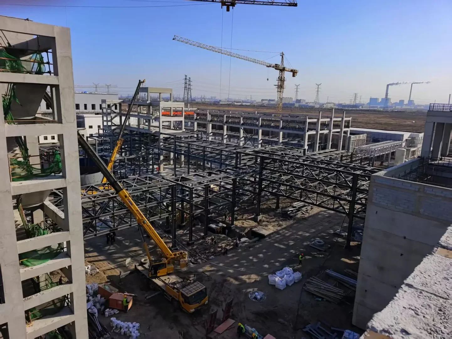 钢结构厂房如何搭建更安全
